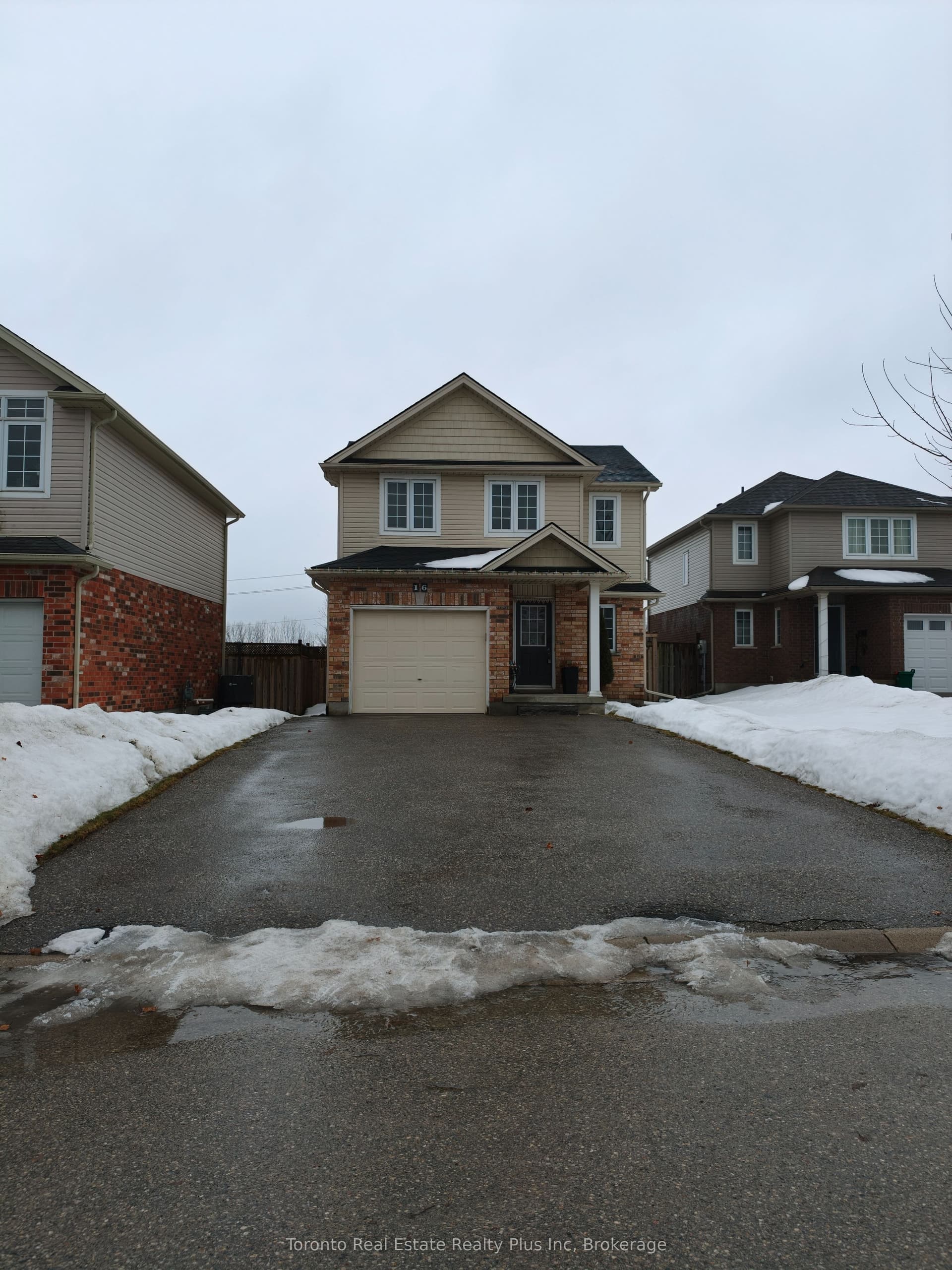 16 Talon Drive, Woodstock, ON N4V 0A5