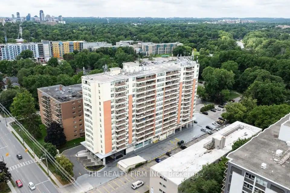 1209 Richmond Street 703, London East, ON N6A 3L8