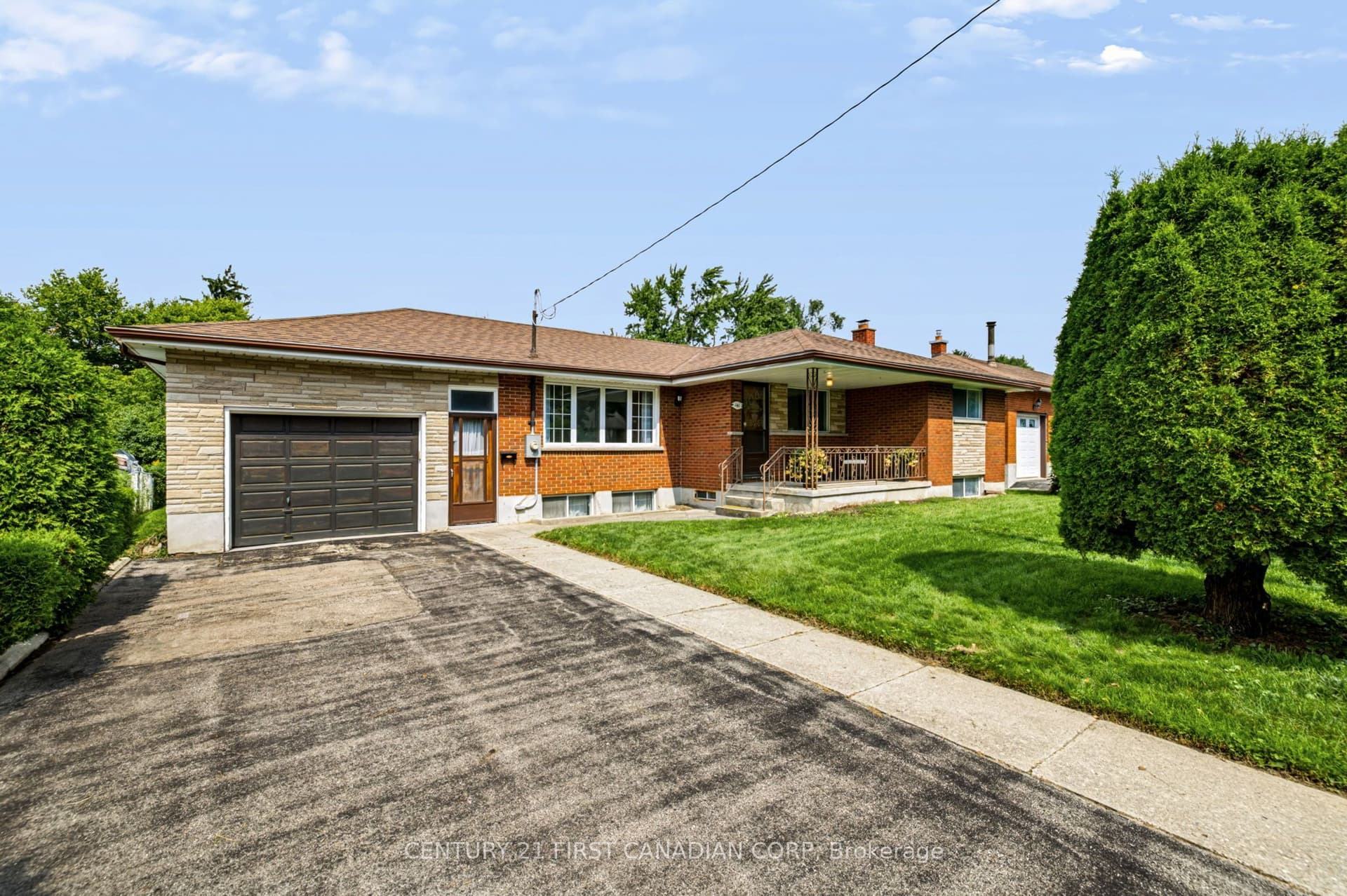 141 Fairhaven Circle, London East, ON N5W 1E3