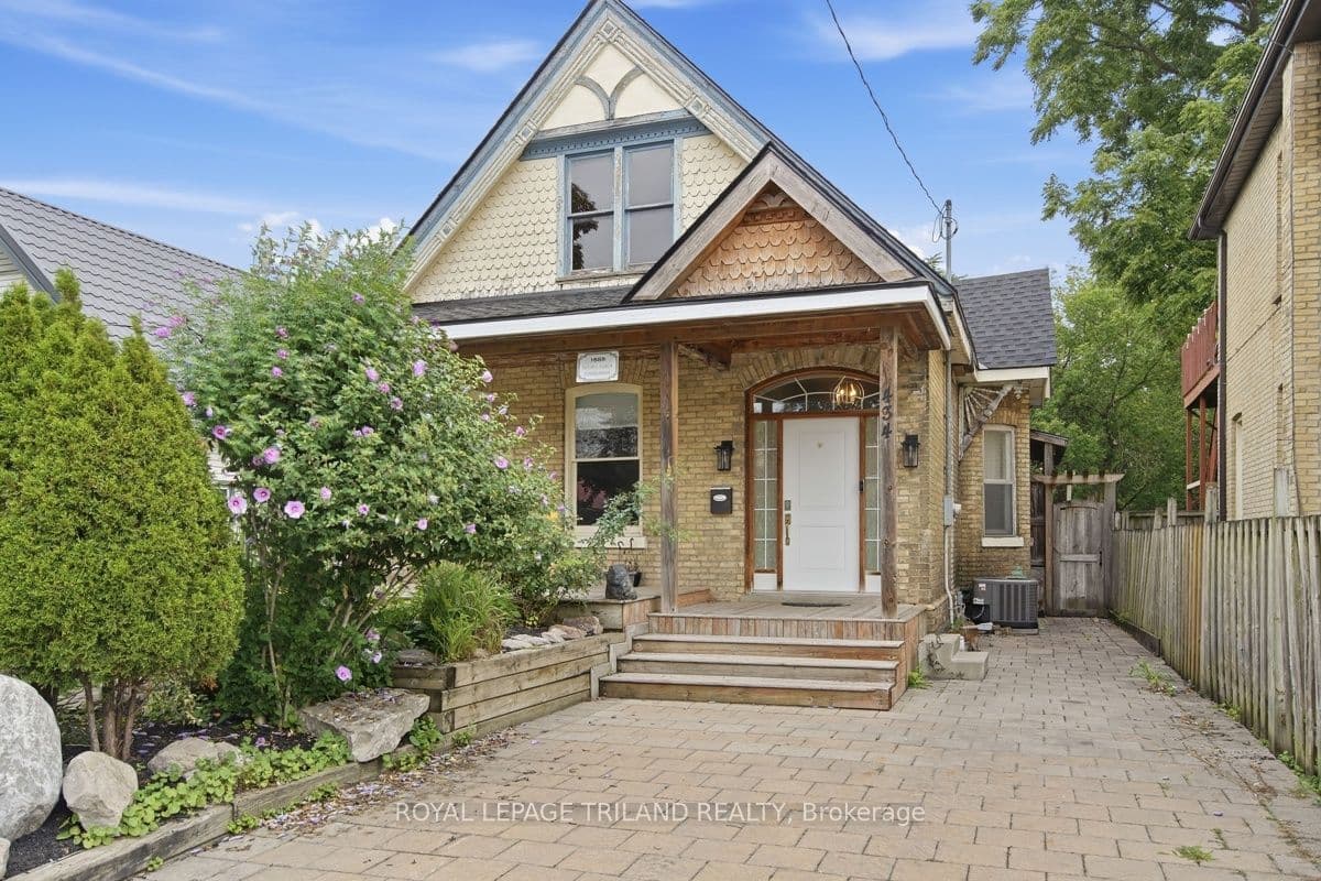 434 English Street, London East, ON N5W 3T5