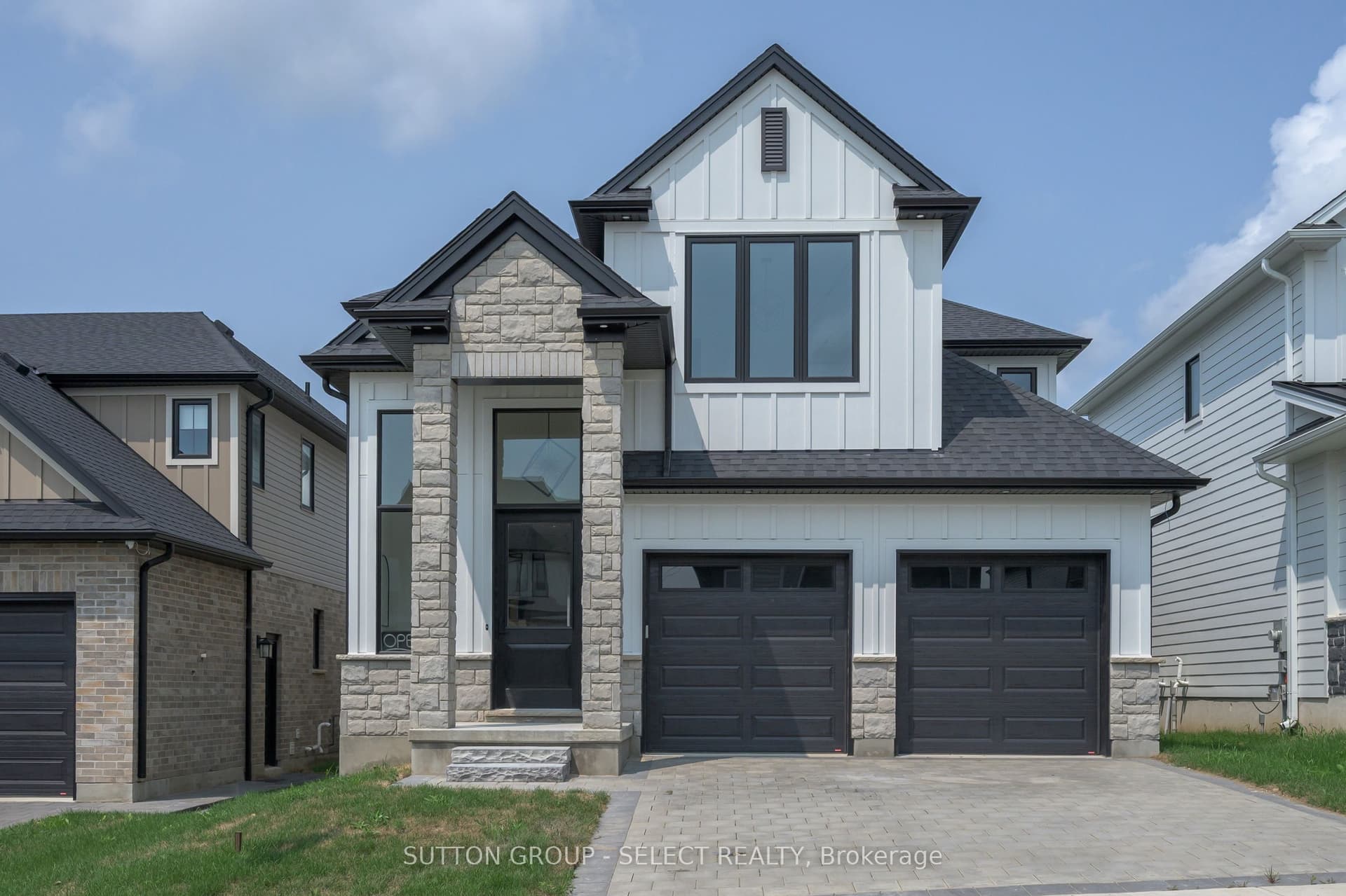 1898 Fountain Grass Drive, London South, ON N6K 0M2