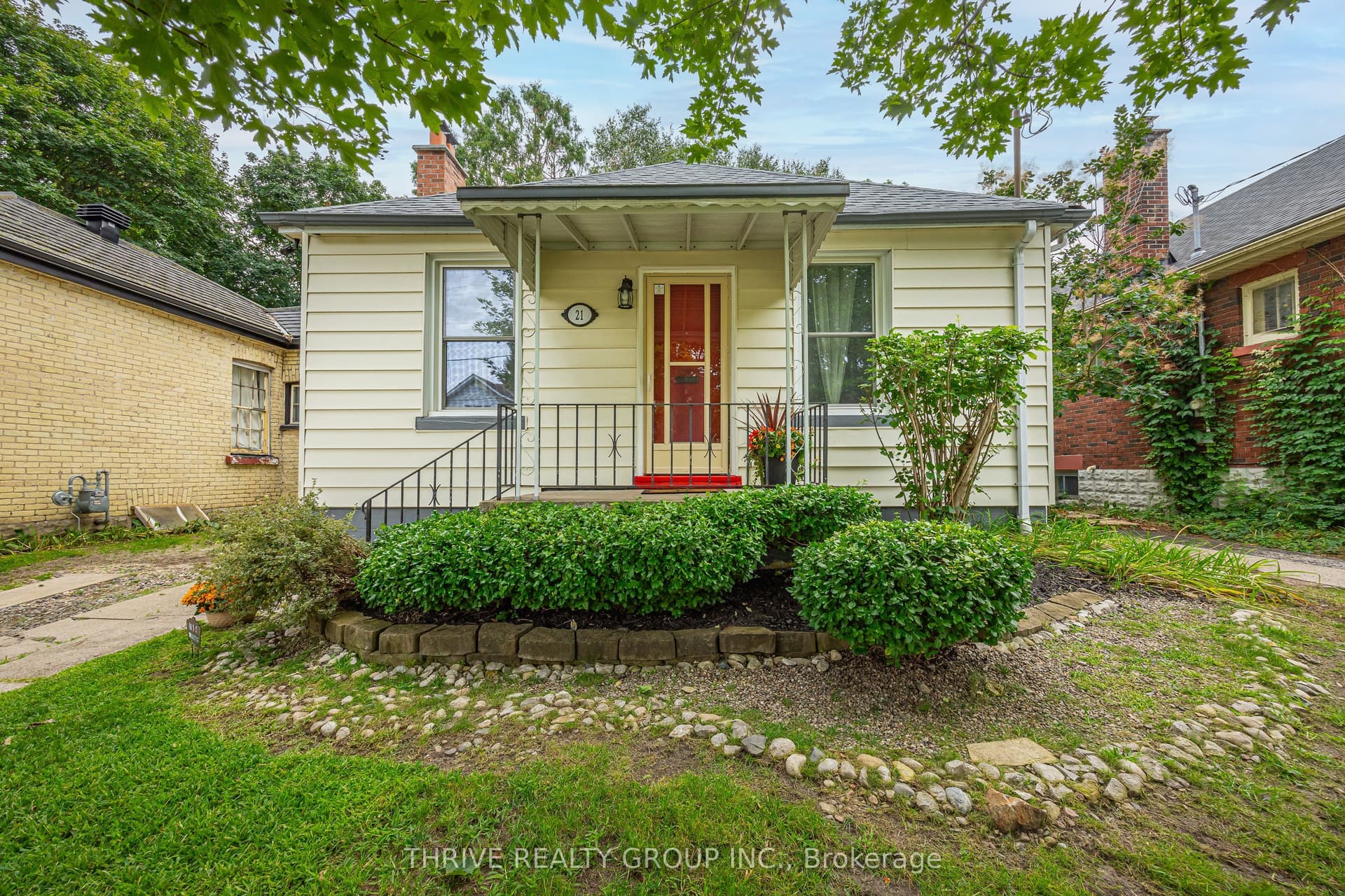 21 Wolseley Avenue, London East, ON N5Y 2K7