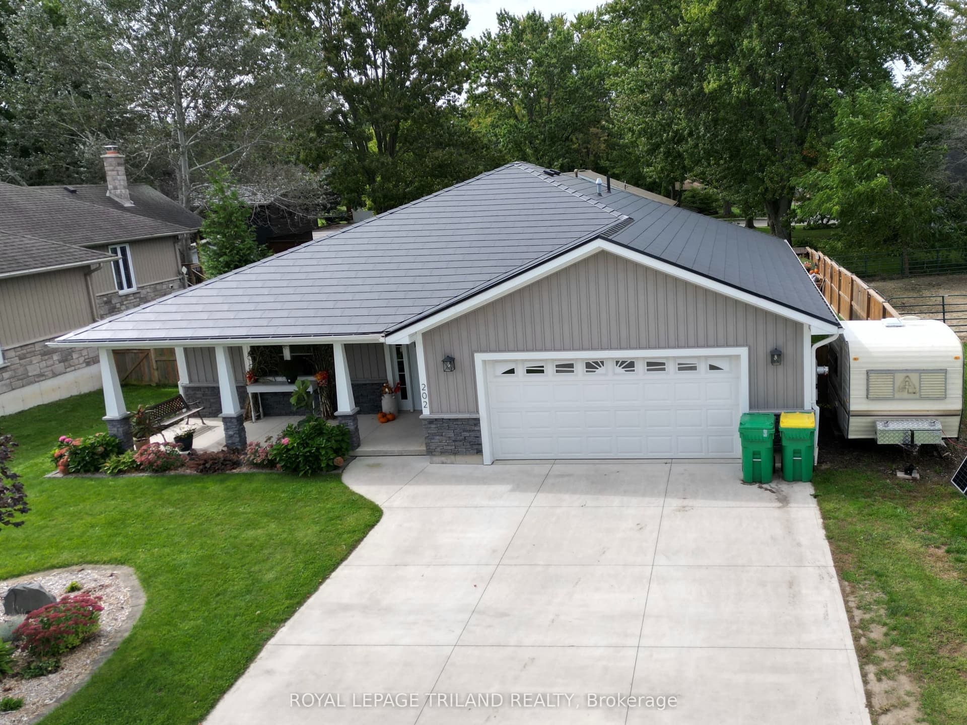 202 Reycraft Avenue, Southwest Middlesex, ON N0L 1M0