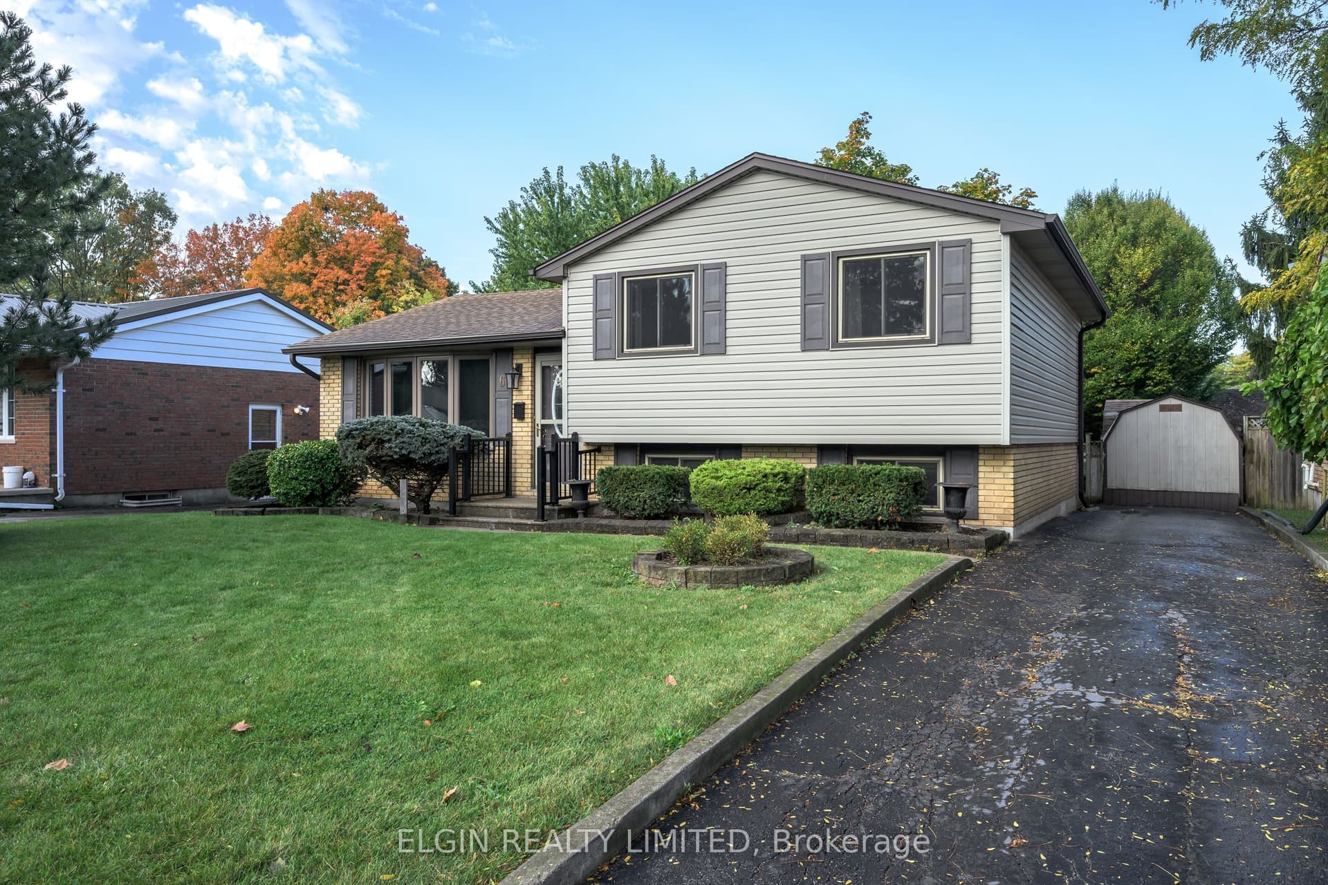 6 Aldborough Avenue, St. Thomas, ON N5R 5H2