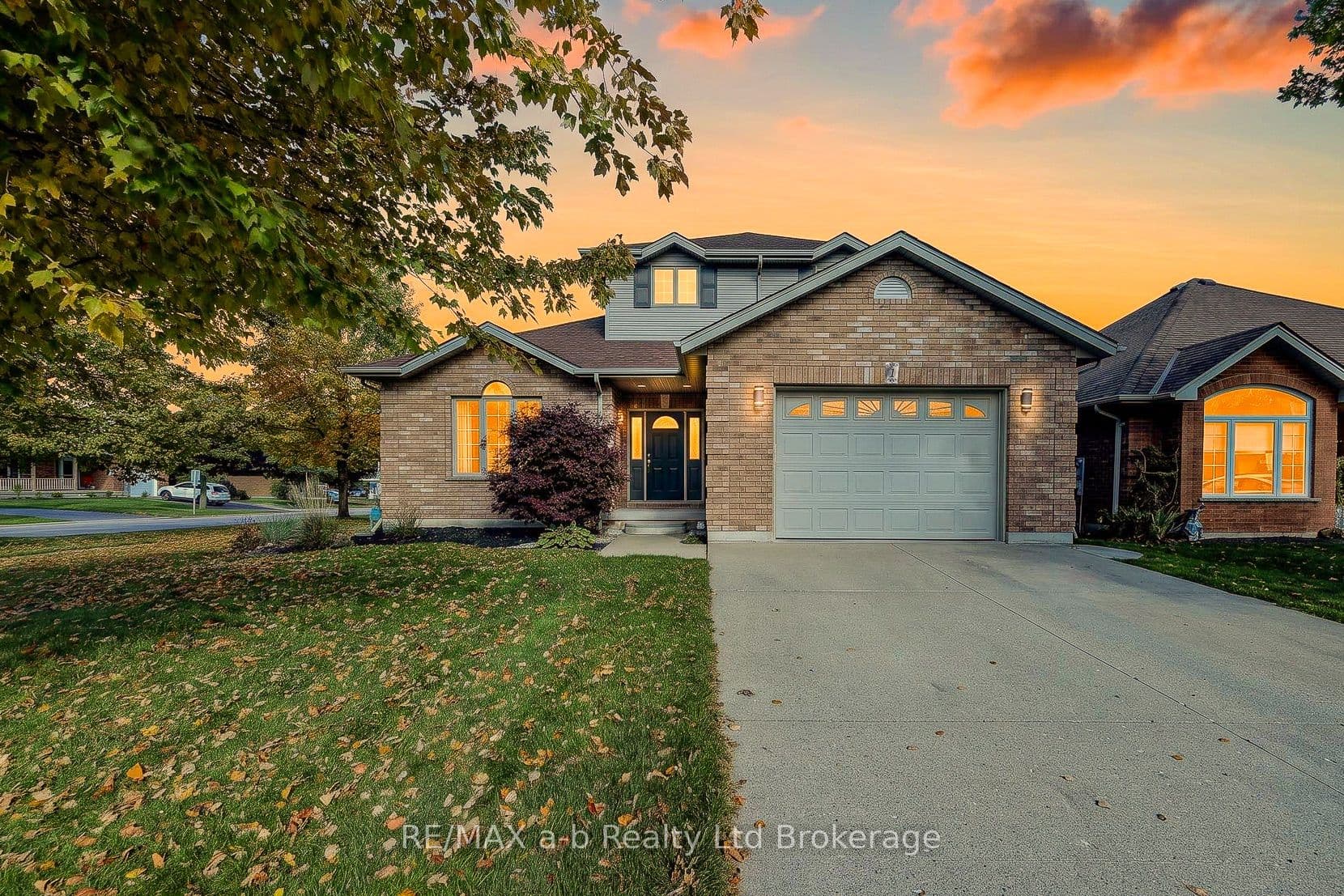 1 Wendy Calder Place, Woodstock, ON N4T 1T4