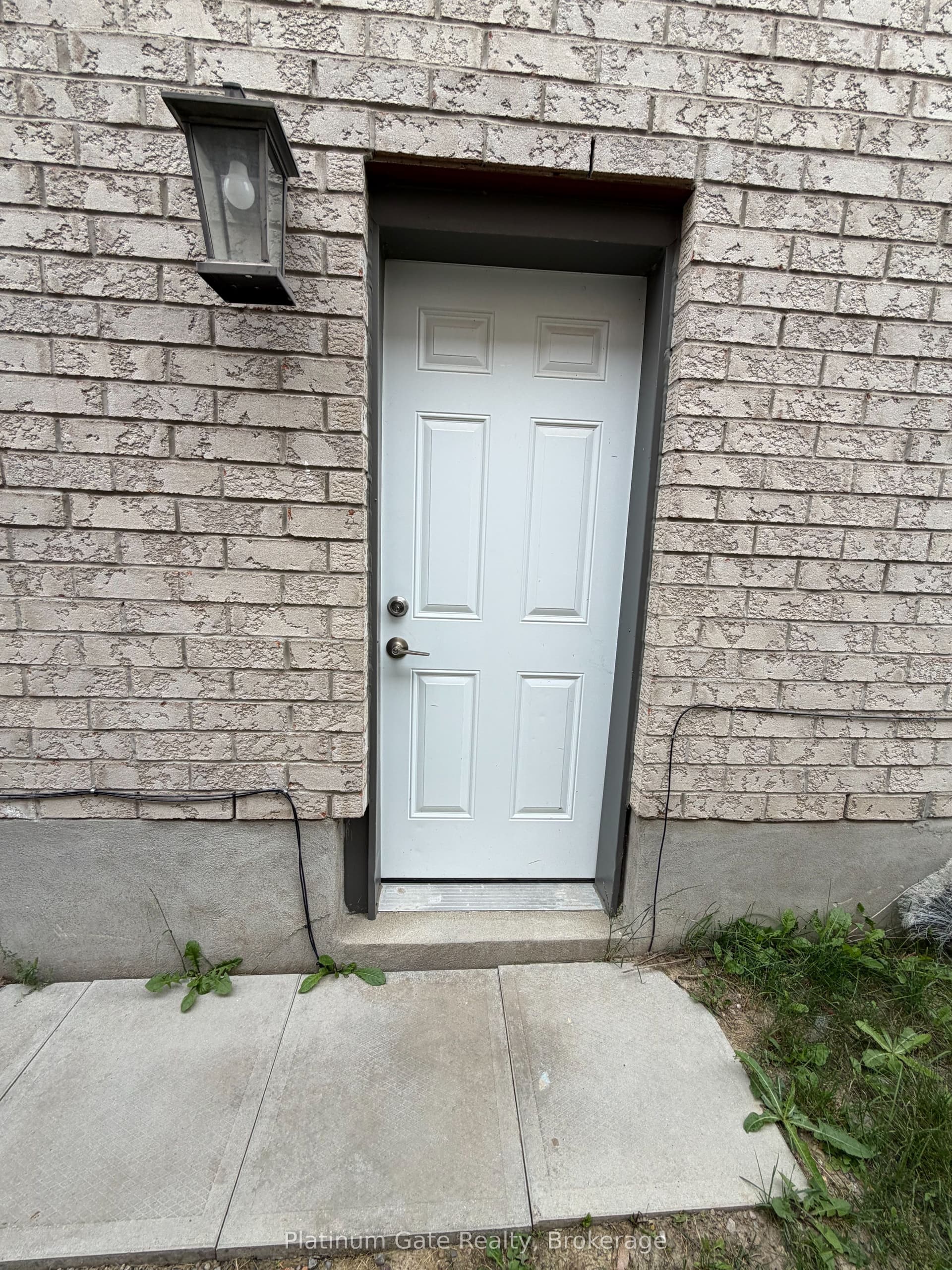 827 Cedar Parkway, London North, ON N5X 0C3