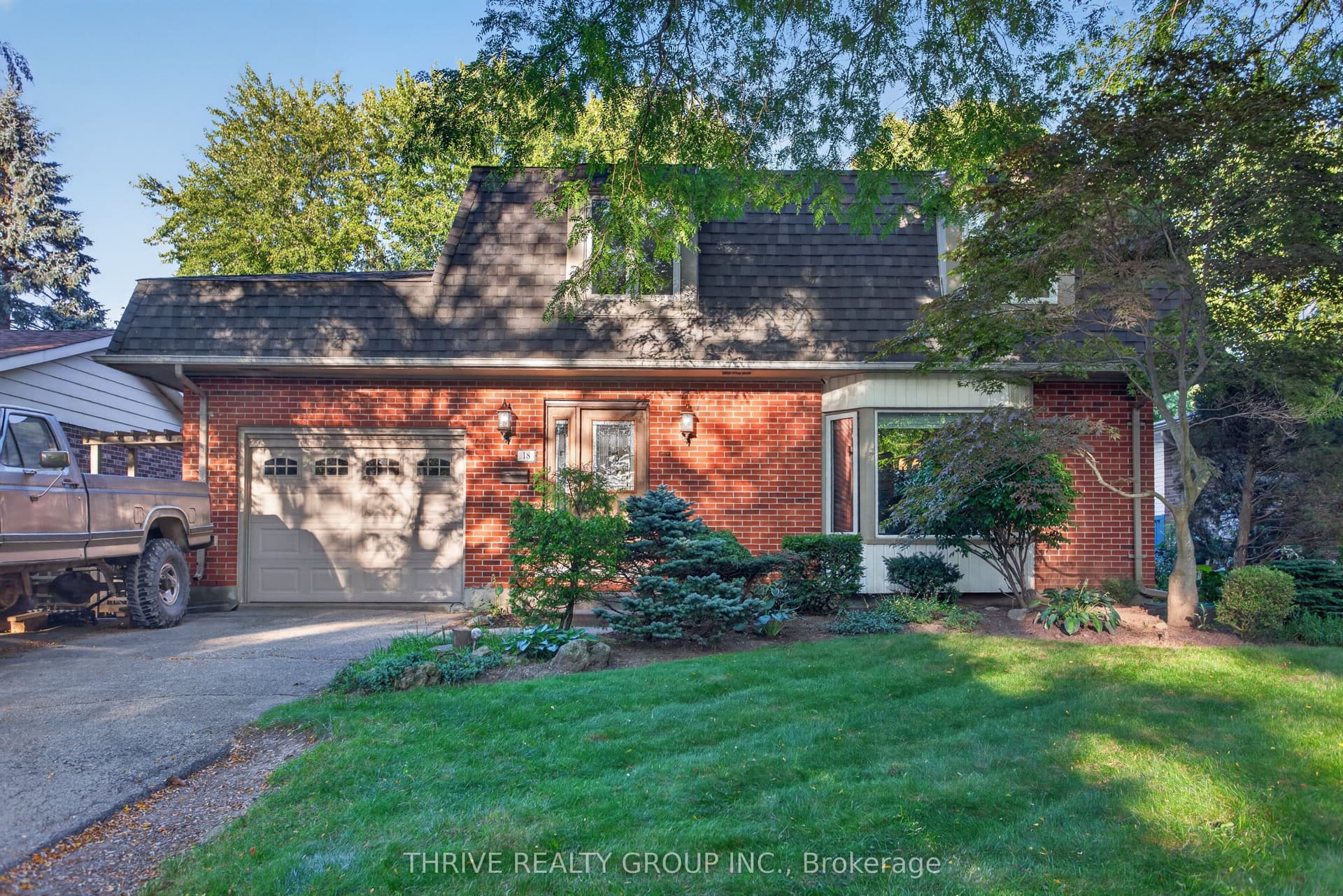 18 Rexway Road, London North, ON N6G 3C3