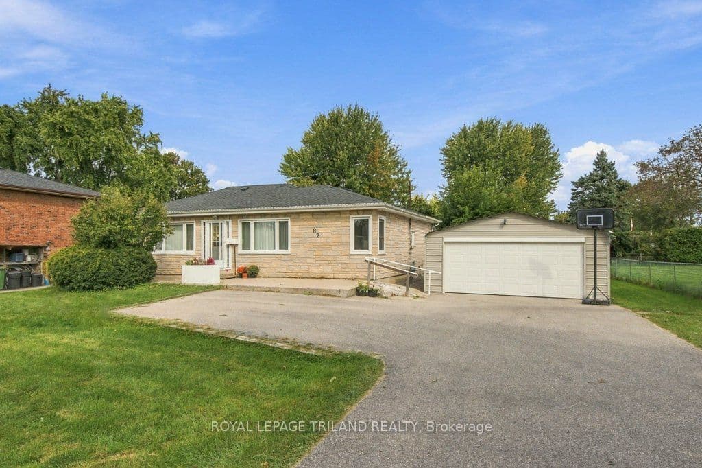 82 South Edgeware Road, St. Thomas, ON N5P 2H6
