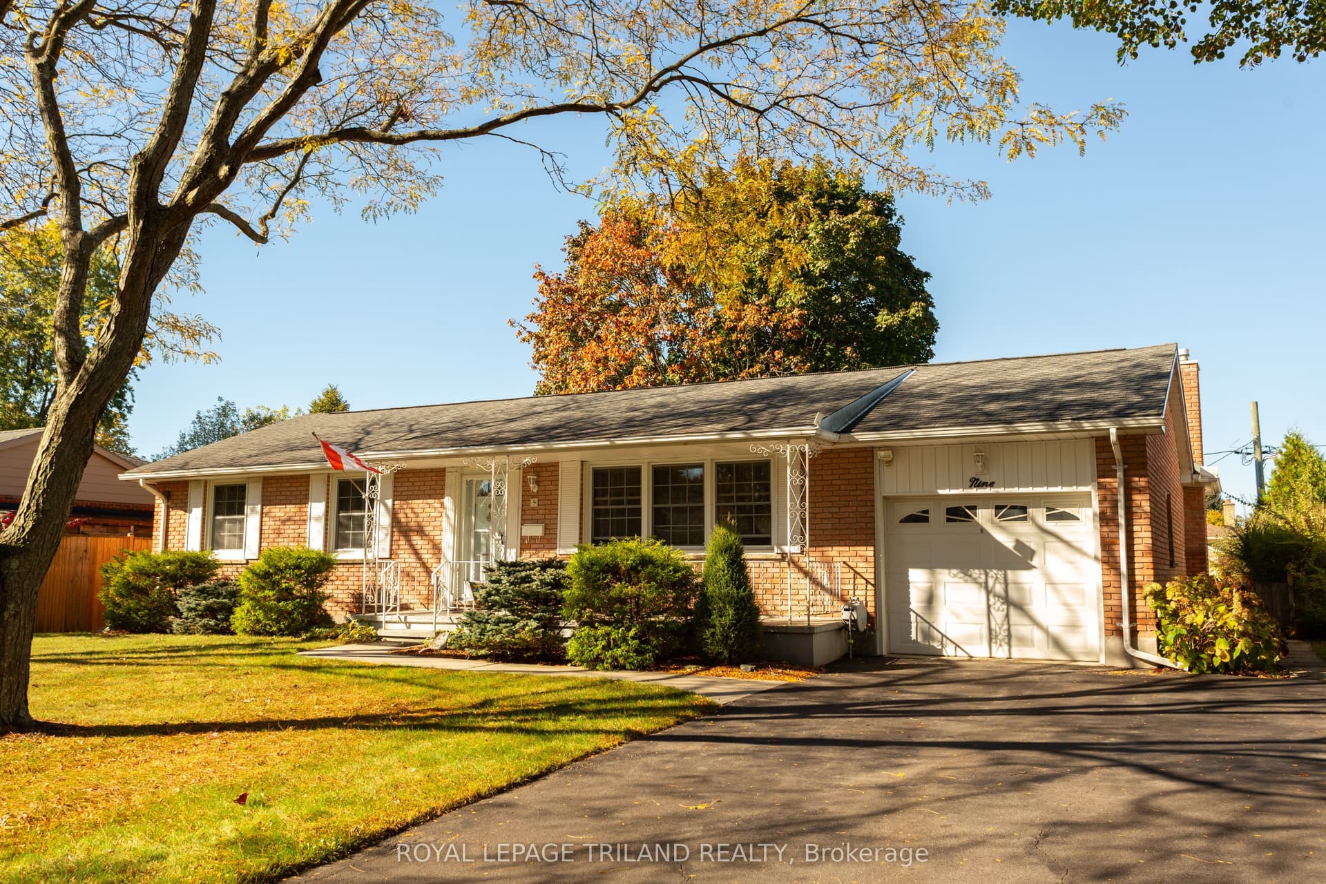 9 Butler Drive, St. Thomas, ON N5R 4Y9