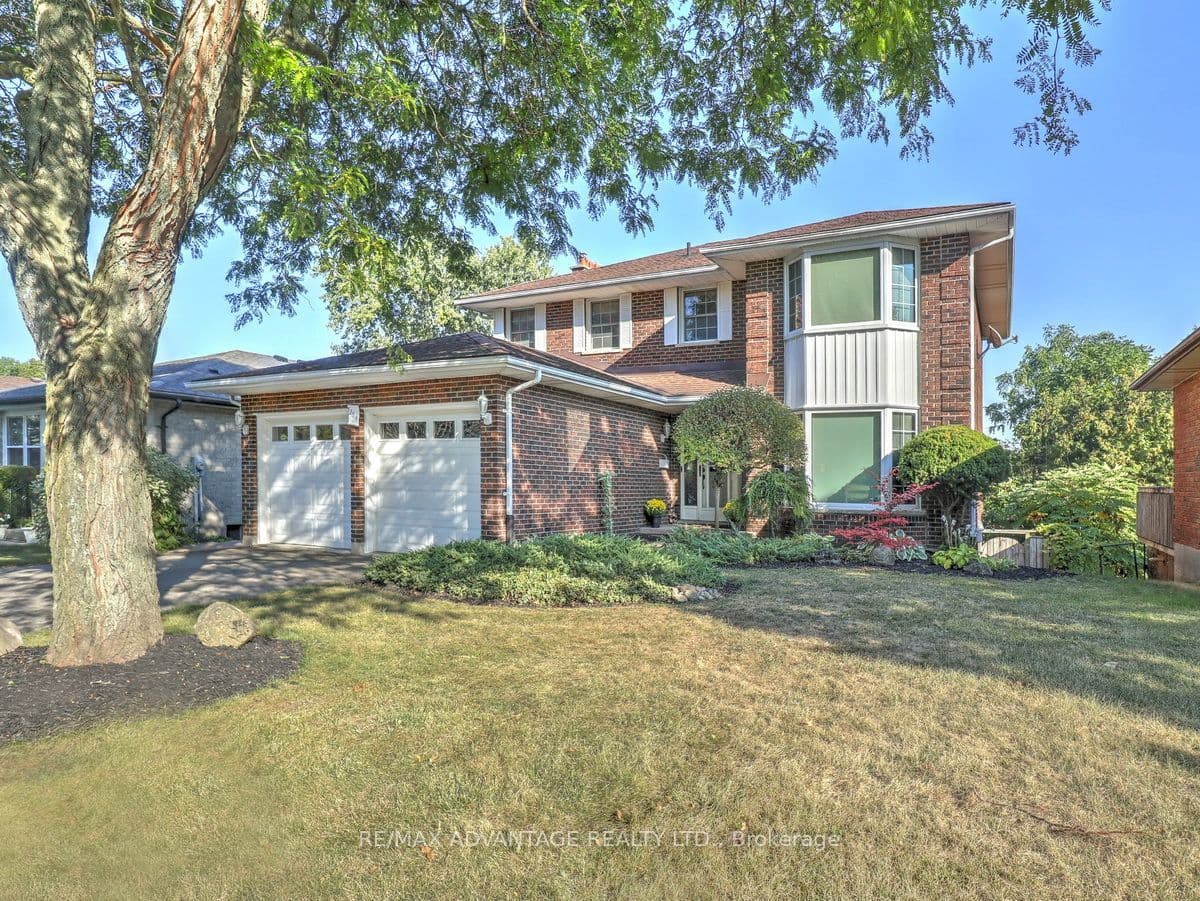 264 Suffolk Place, London North, ON N6G 3S4