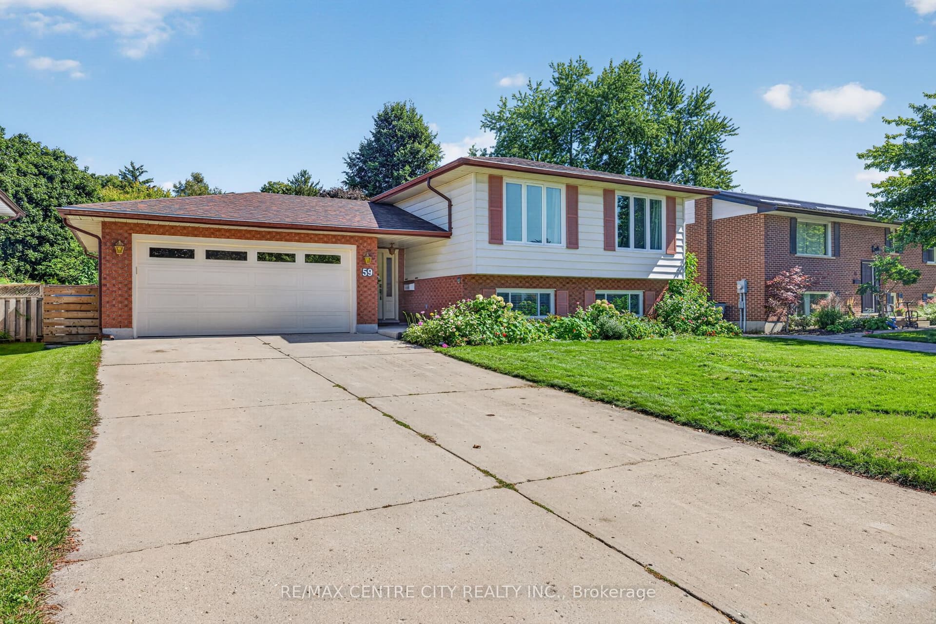 59 Westgate Avenue, Strathroy-Caradoc, ON N7G 3S9