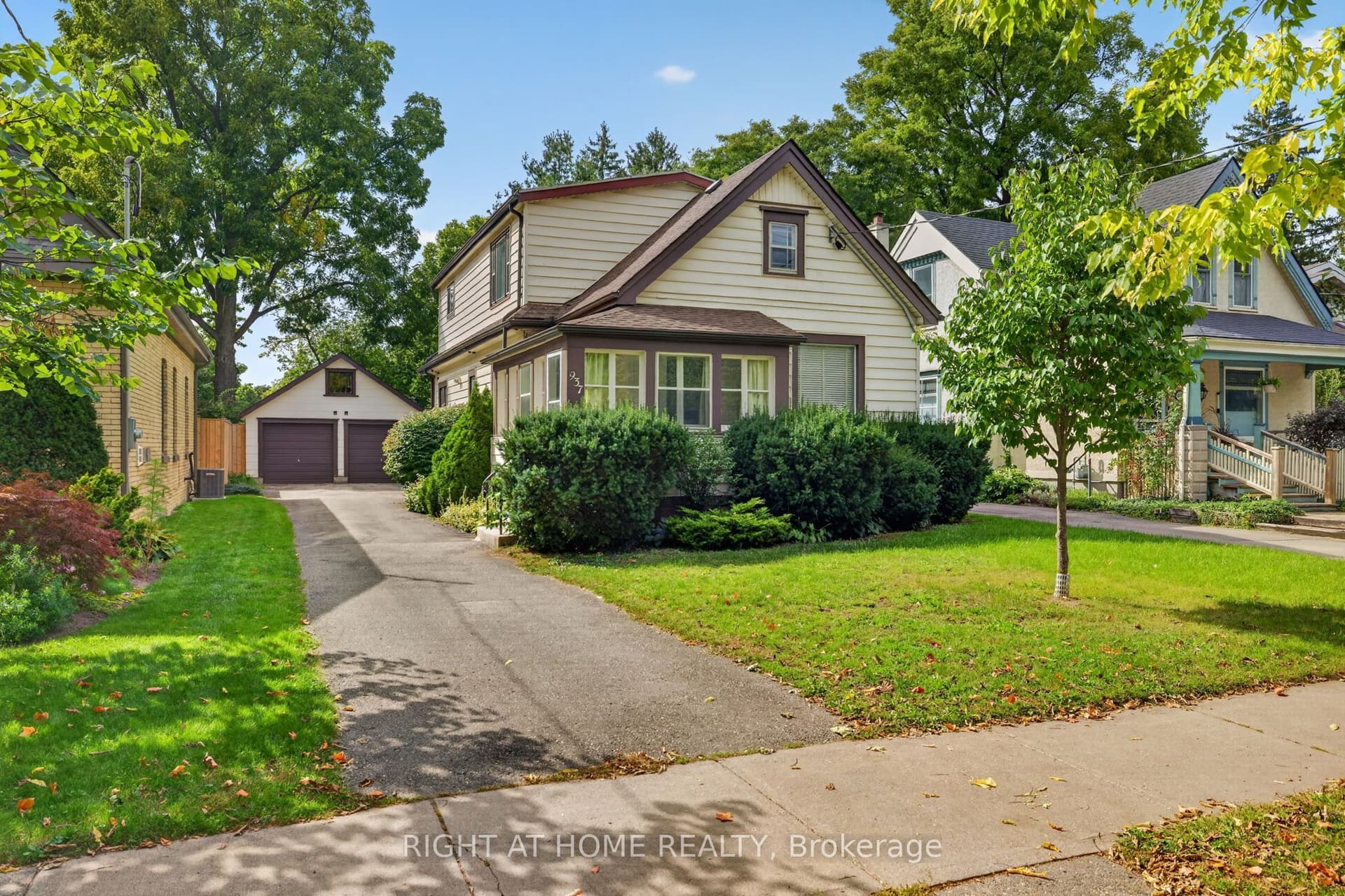 937 Colborne Street, London East, ON N6A 4A5