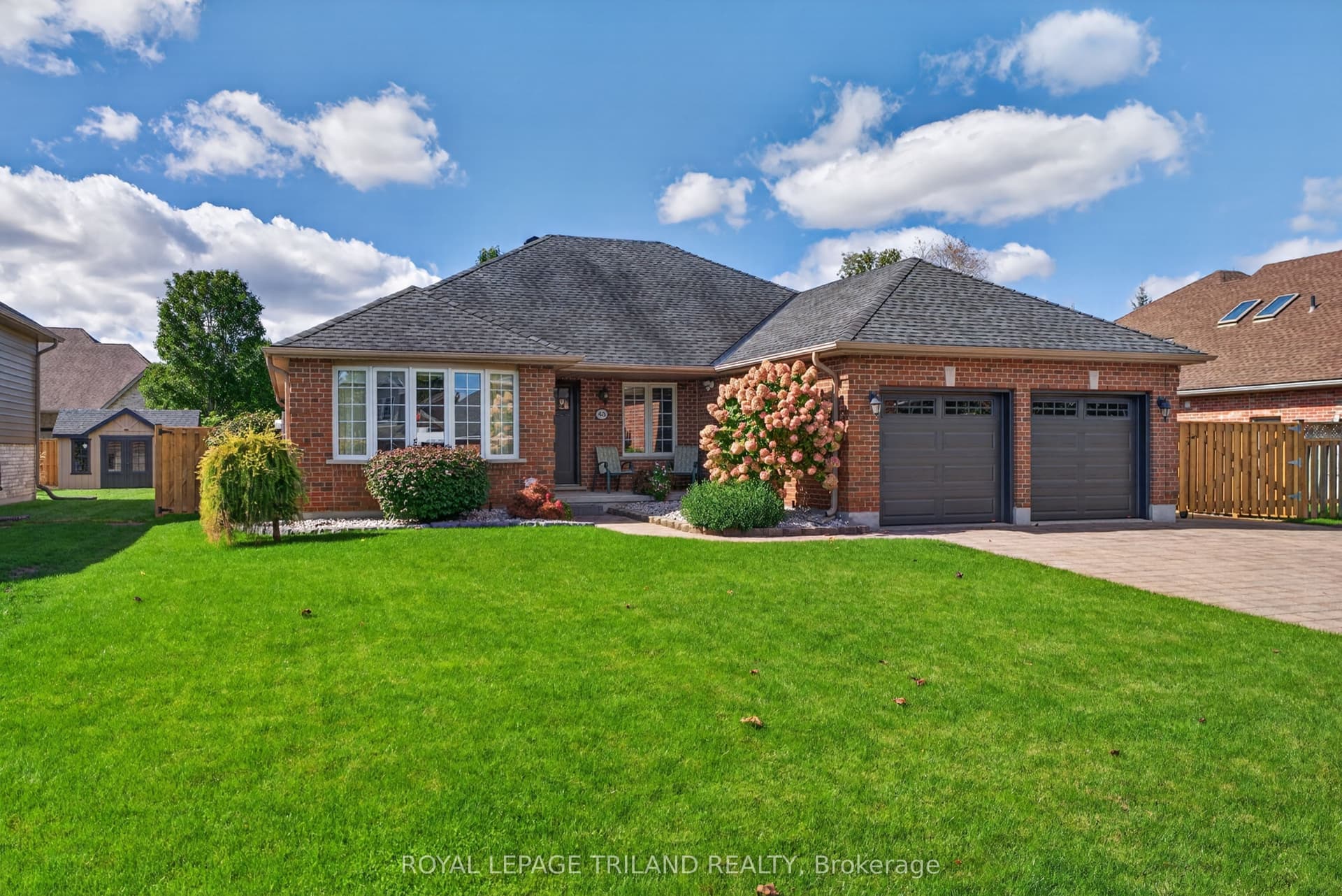 45 Parkview Drive, Thames Centre, ON N0L 1G2