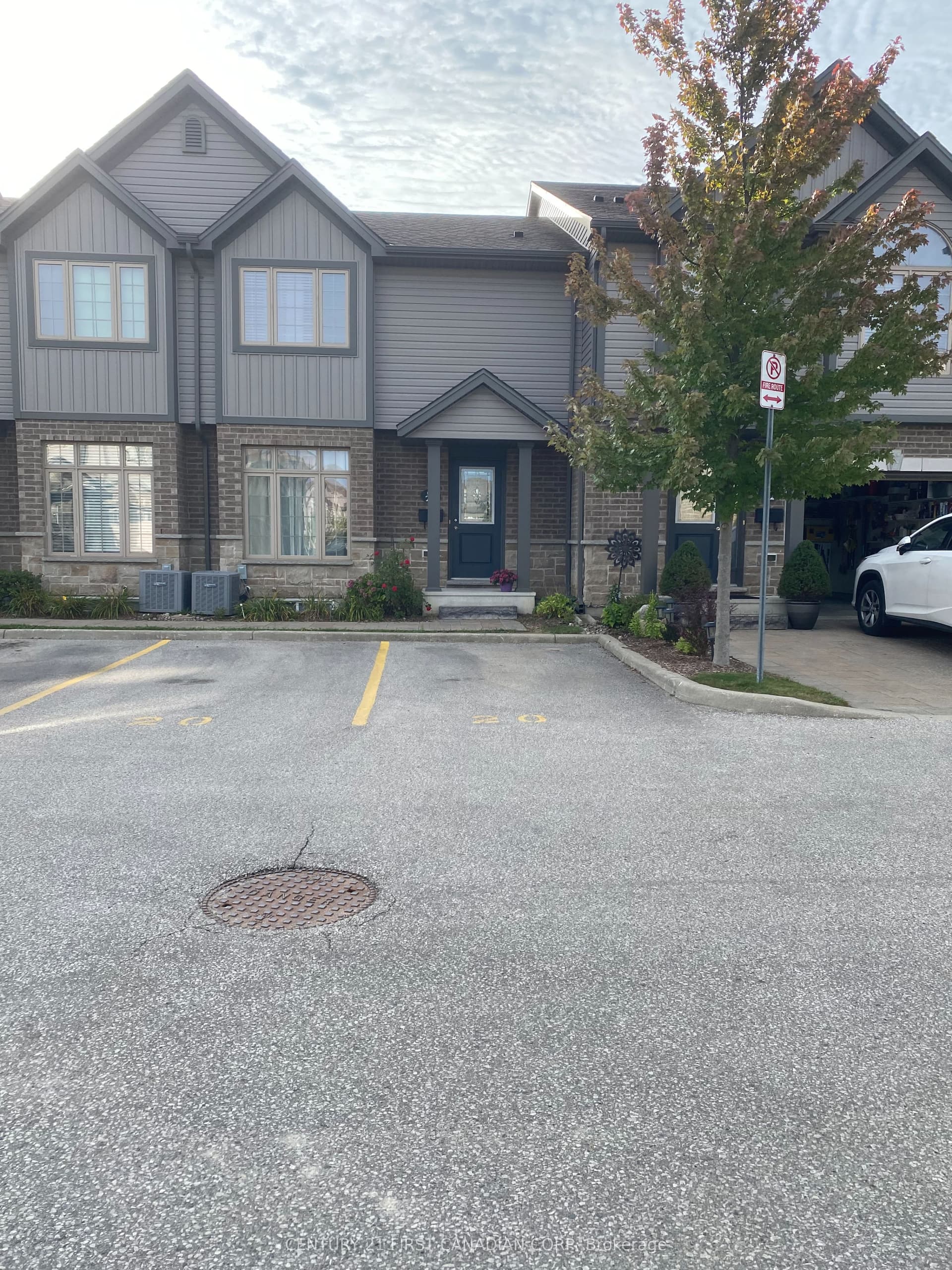 3400 Castle Rock Place 20, London South, ON N6L 0E4