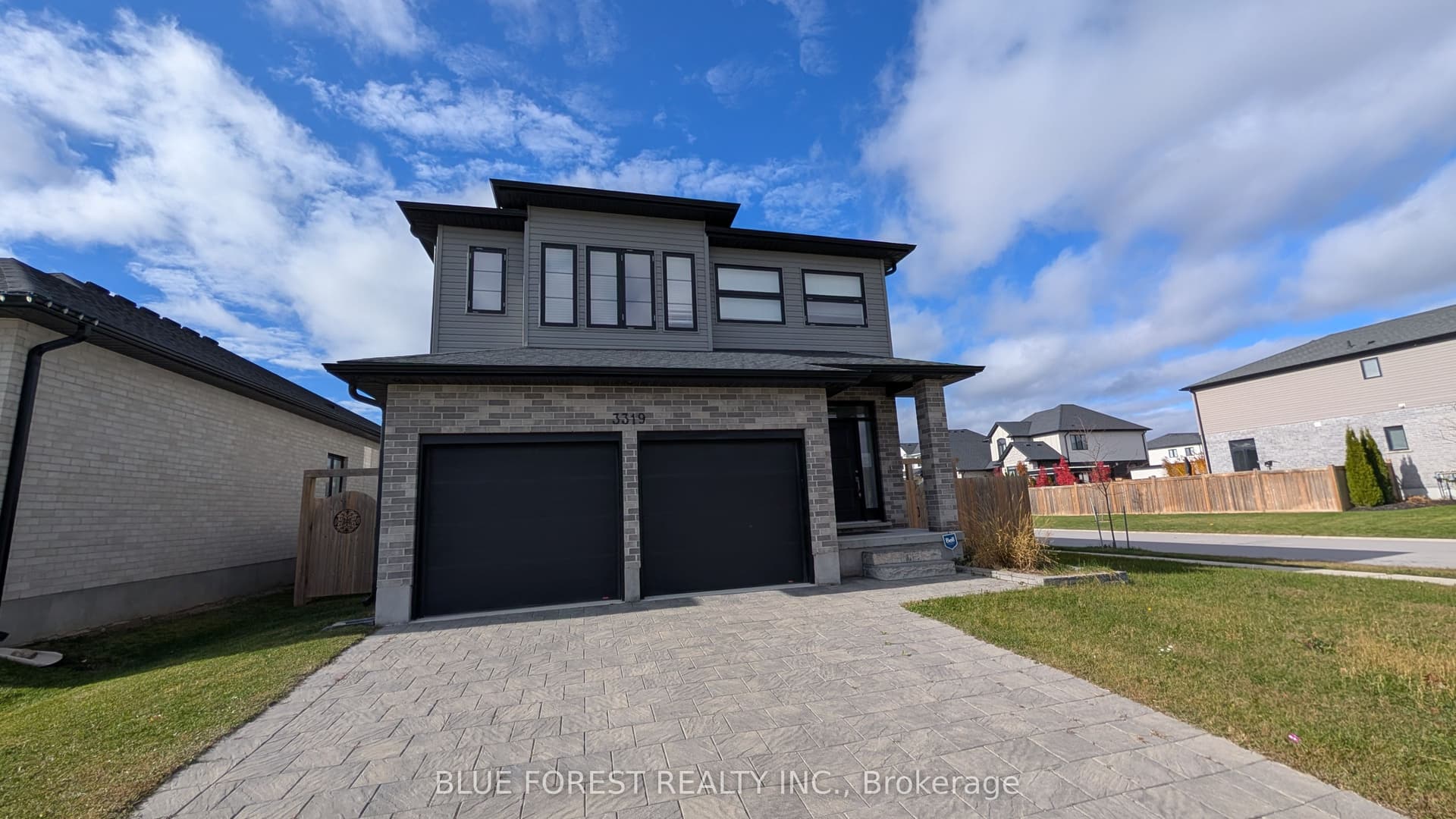 3319 Regiment Road, London South, ON N6P 0G5