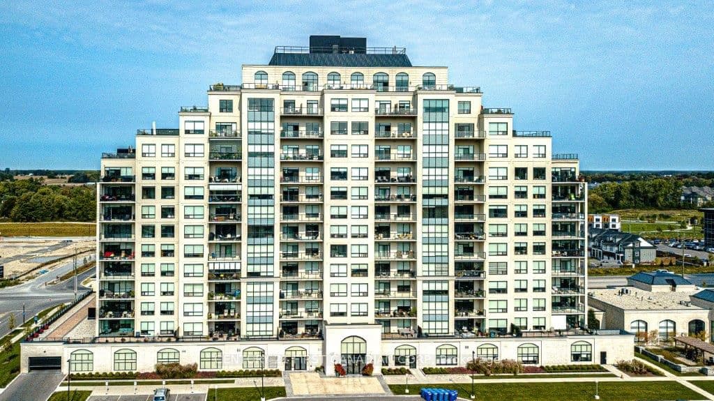 260 Villagewalk Boulevard 914, London North, ON N6G 0W6