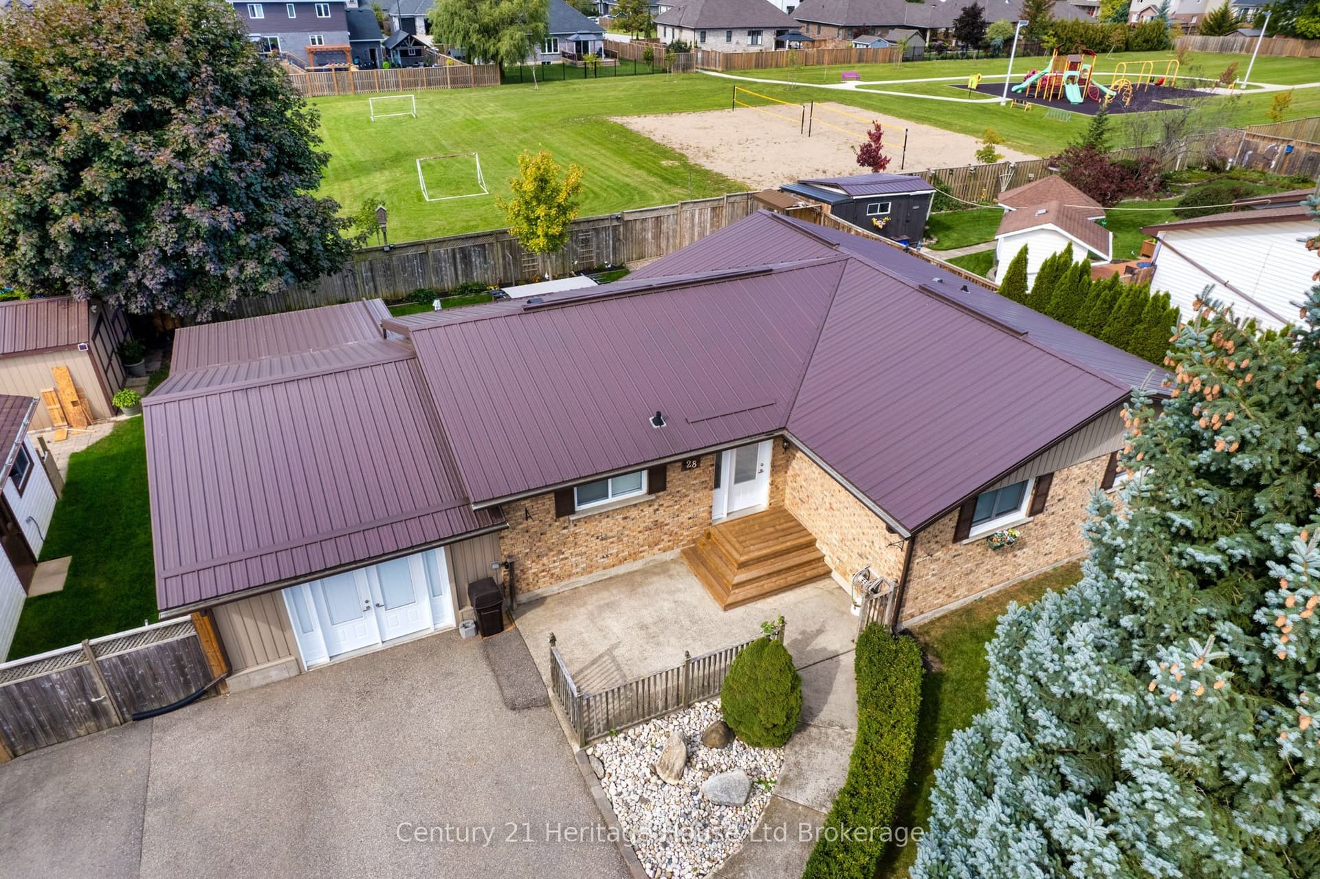 28 Peggy Avenue, South-West Oxford, ON N0J 1N0