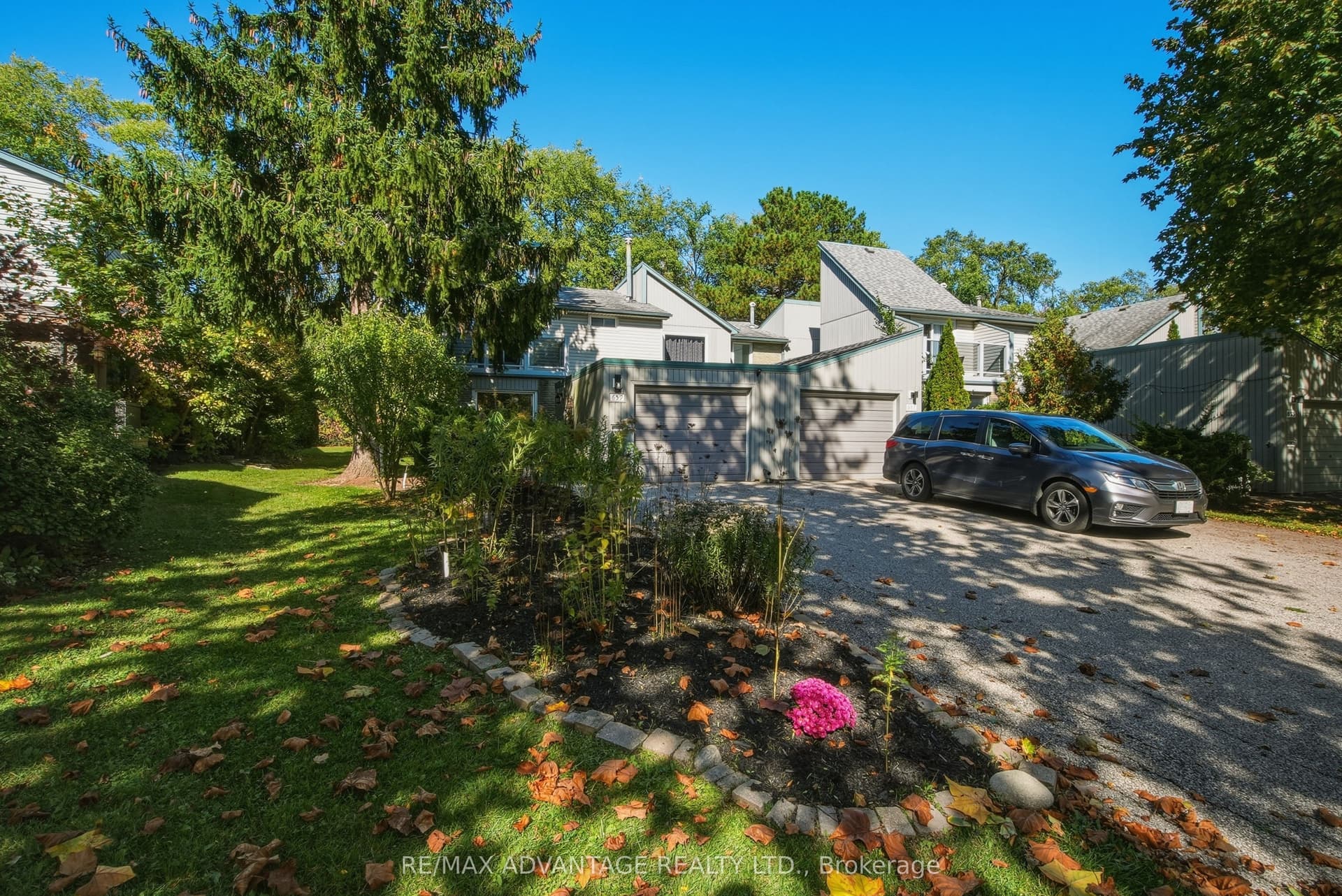659 Woodcrest Boulevard, London South, ON N6K 1P8