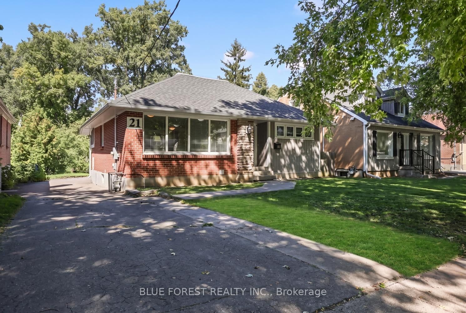 21 Charles Street, London North, ON N6H 1H1