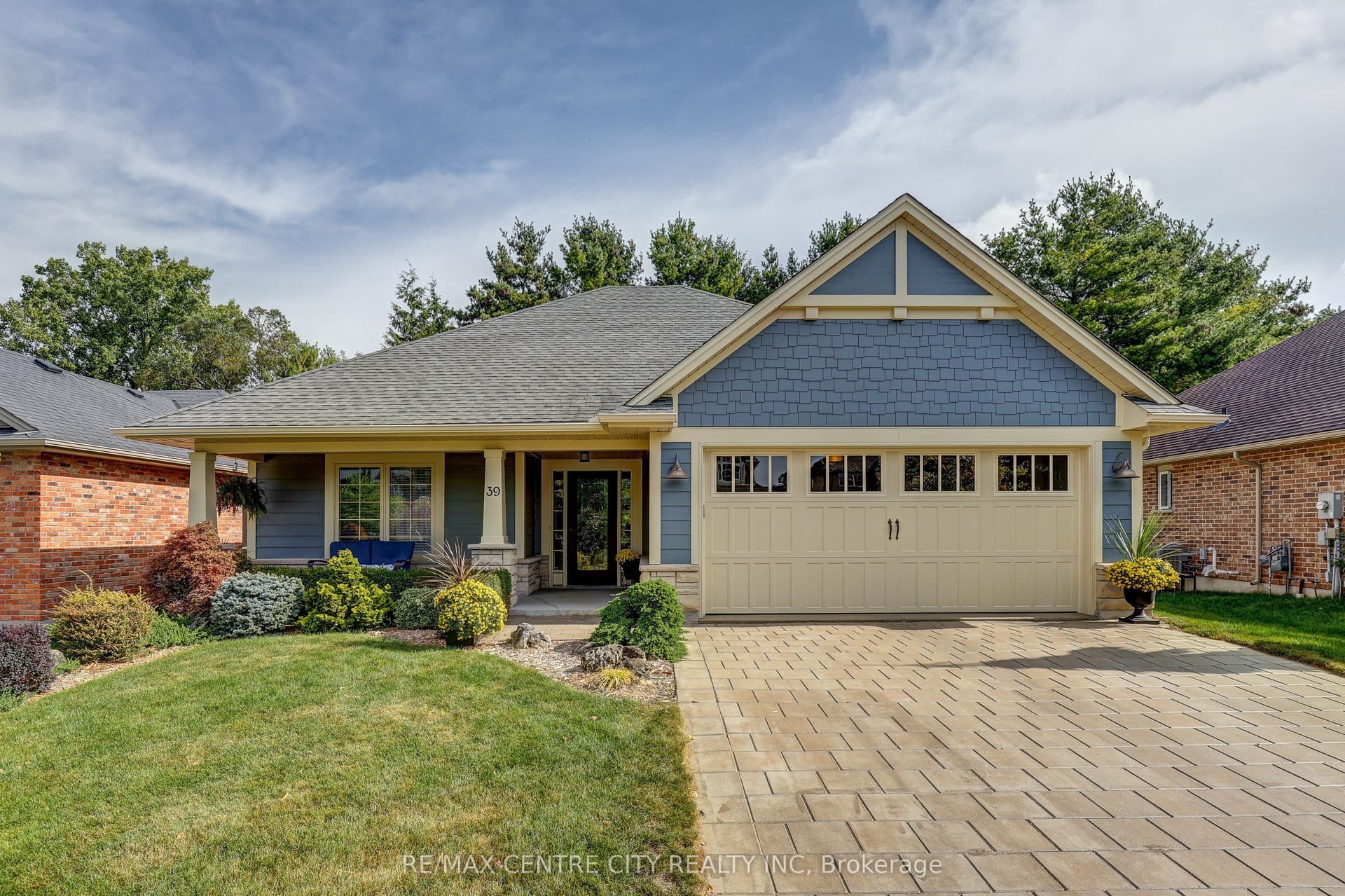 39 Hickory Lane, St. Thomas, ON N5R 6K9