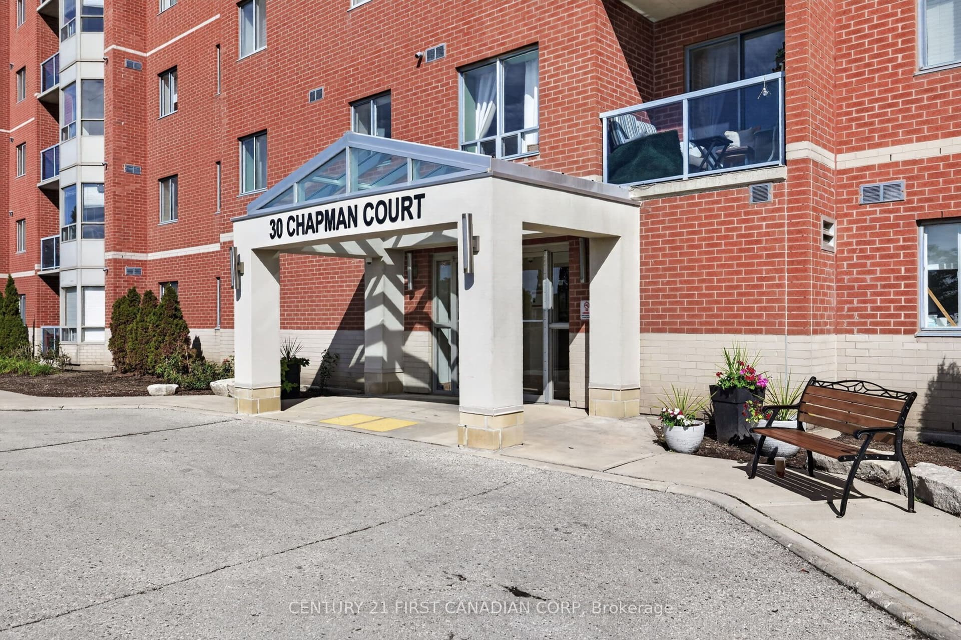 30 Chapman Court 203, London North, ON N6G 4Y4