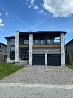 1062 Melsetter Way, London North, ON N6G 0S4