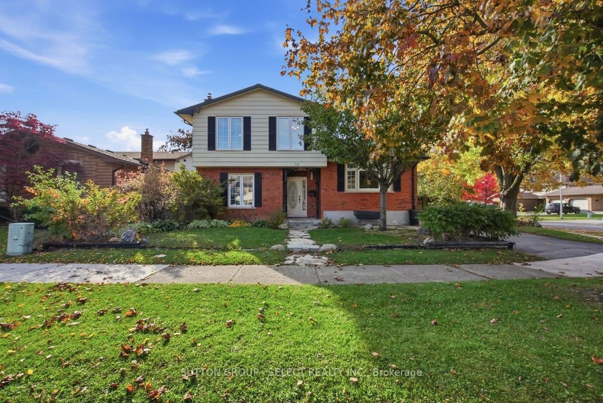 25 Finch Crescent, London South, ON N6E 2E4