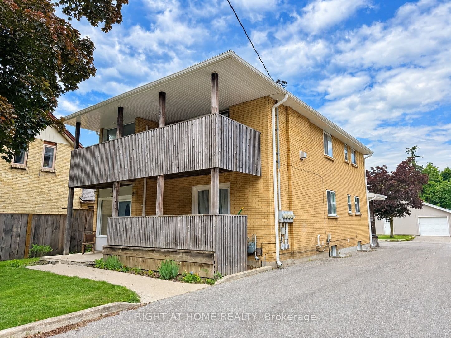 21 Evergreen Avenue, London South, ON N6J 1A6