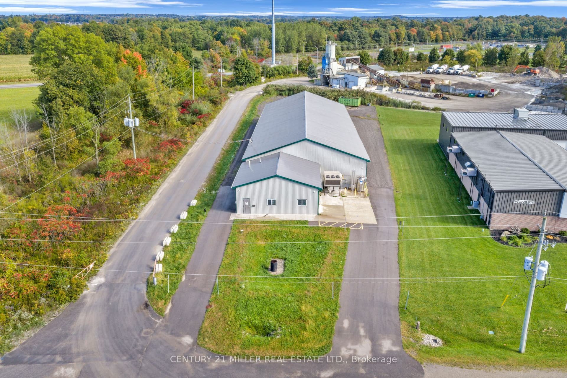 32 Clearview Drive W, Tillsonburg, ON N4G 4G8
