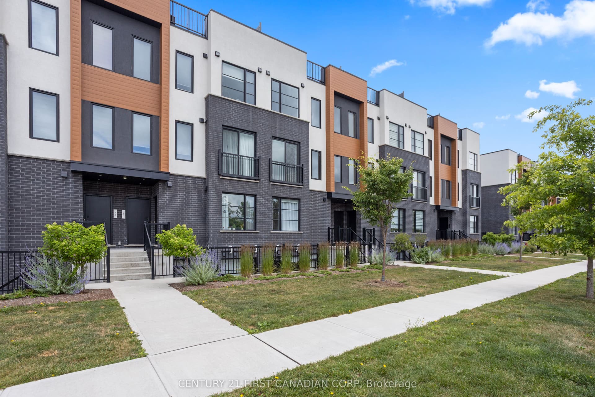 3900 Savoy Street 45, London South, ON N6P 0H9