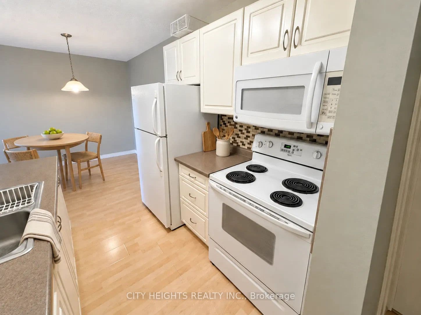 986 Huron Street 708, London East, ON N5Y 5G3