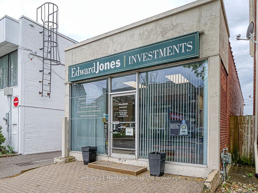 11 Riddell Street, Woodstock, ON N4S 6L9