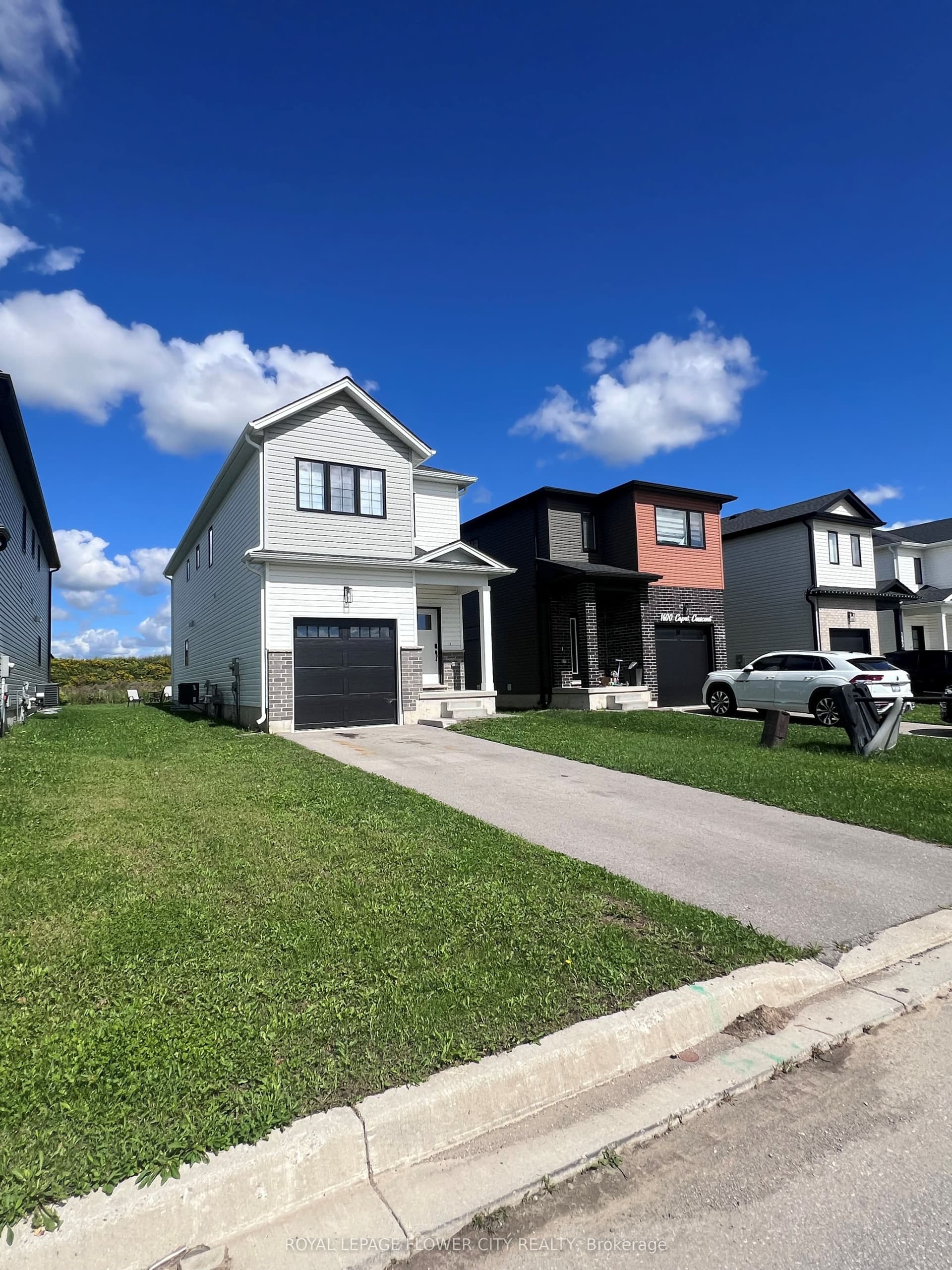 1604 Capri Crescent, London North, ON N6G 3P2