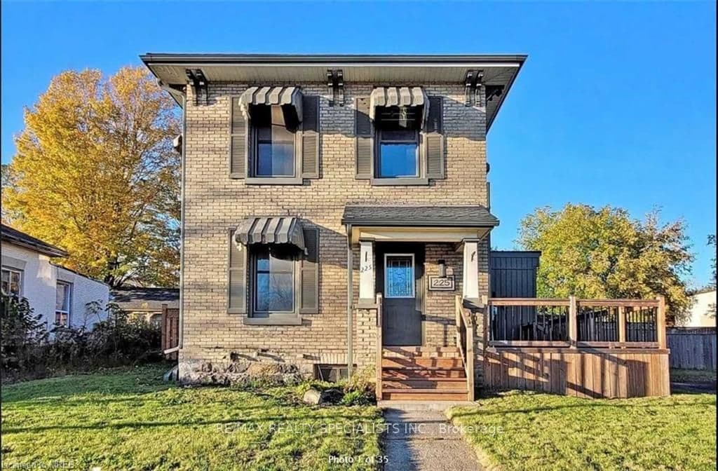 225 Dundas Street, Woodstock, ON N4S 1A8