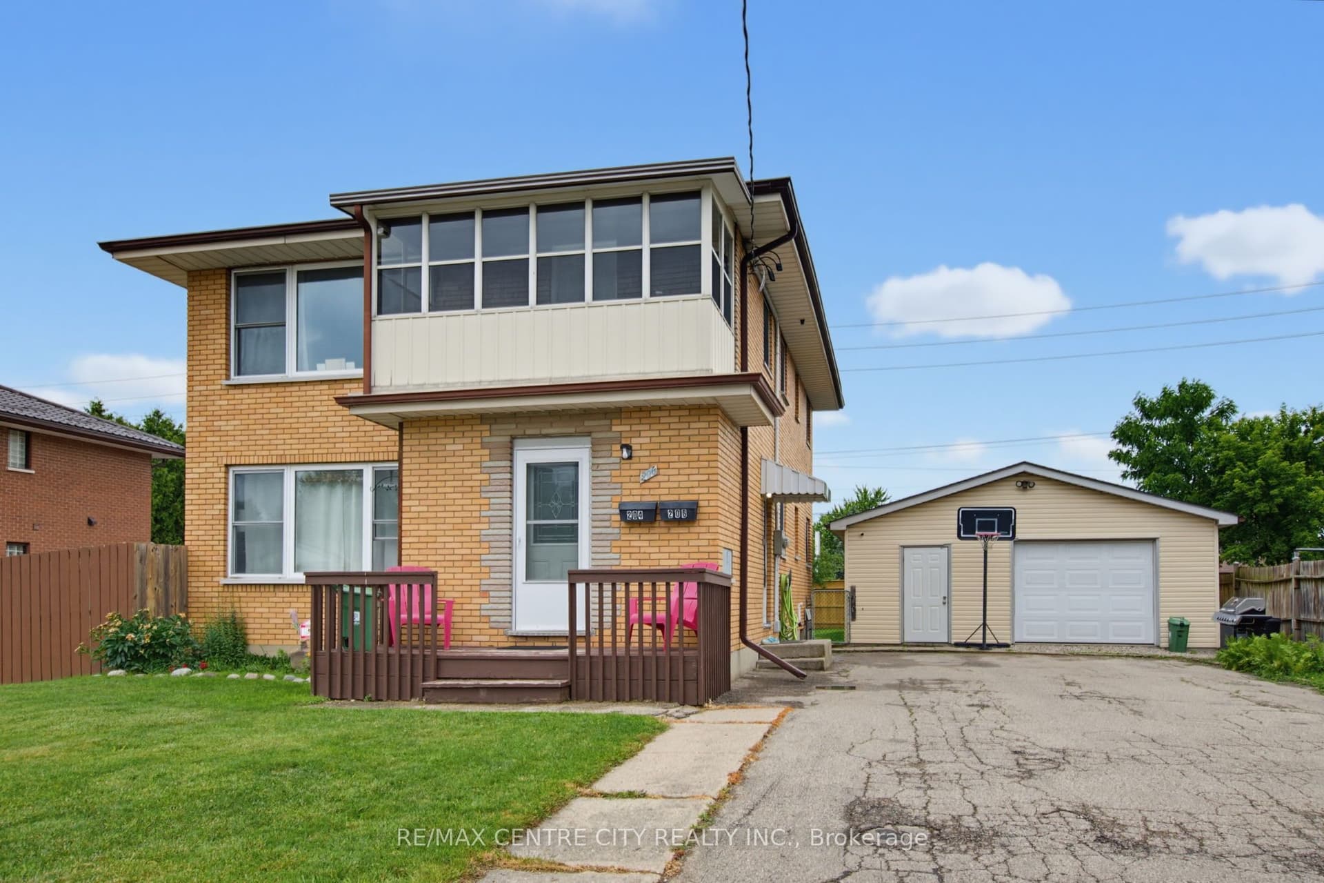 204 Burnside Drive, London East, ON N5V 1B7