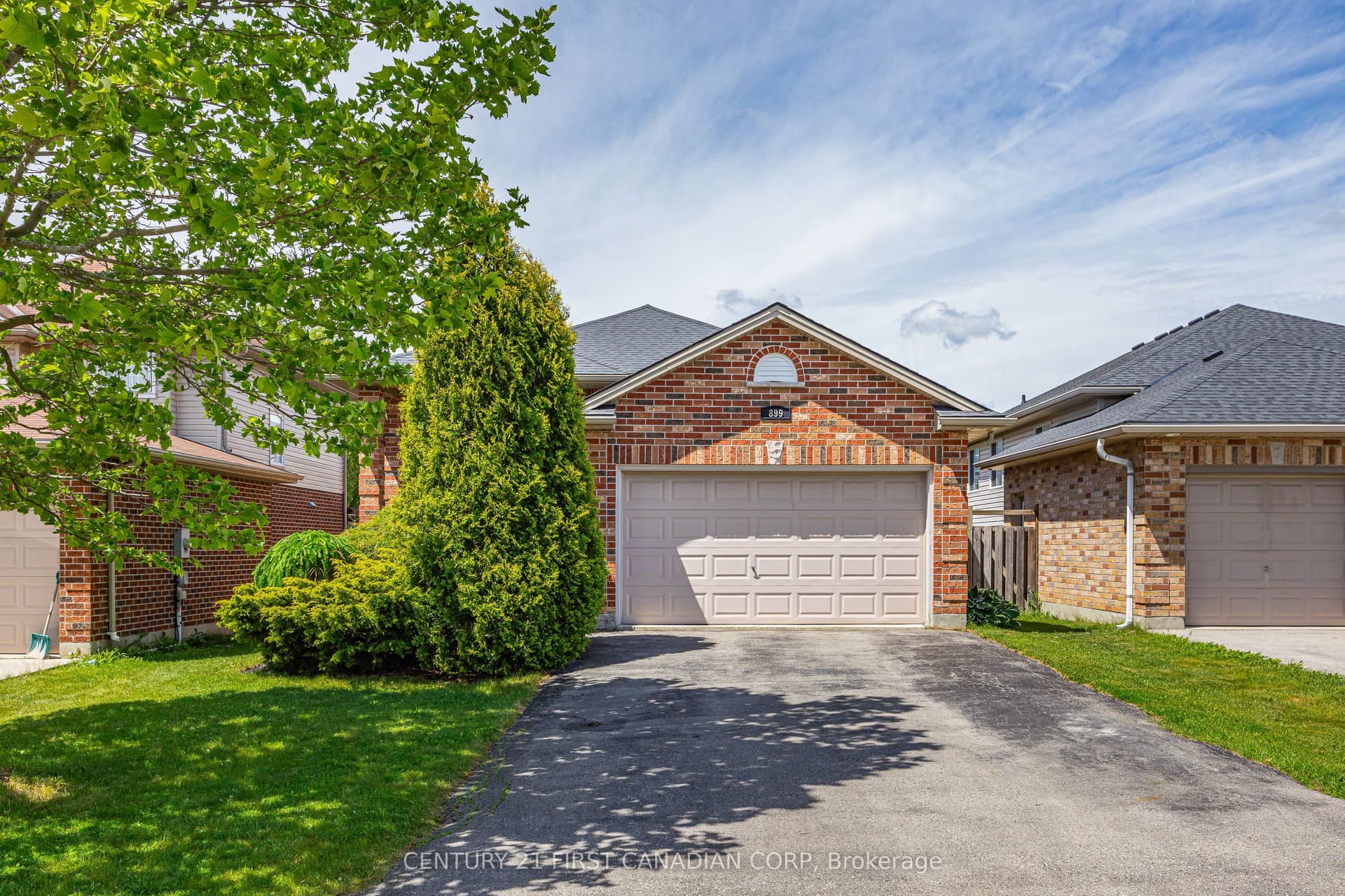 899 Bitterbush Crescent, London North, ON N6H 5X6
