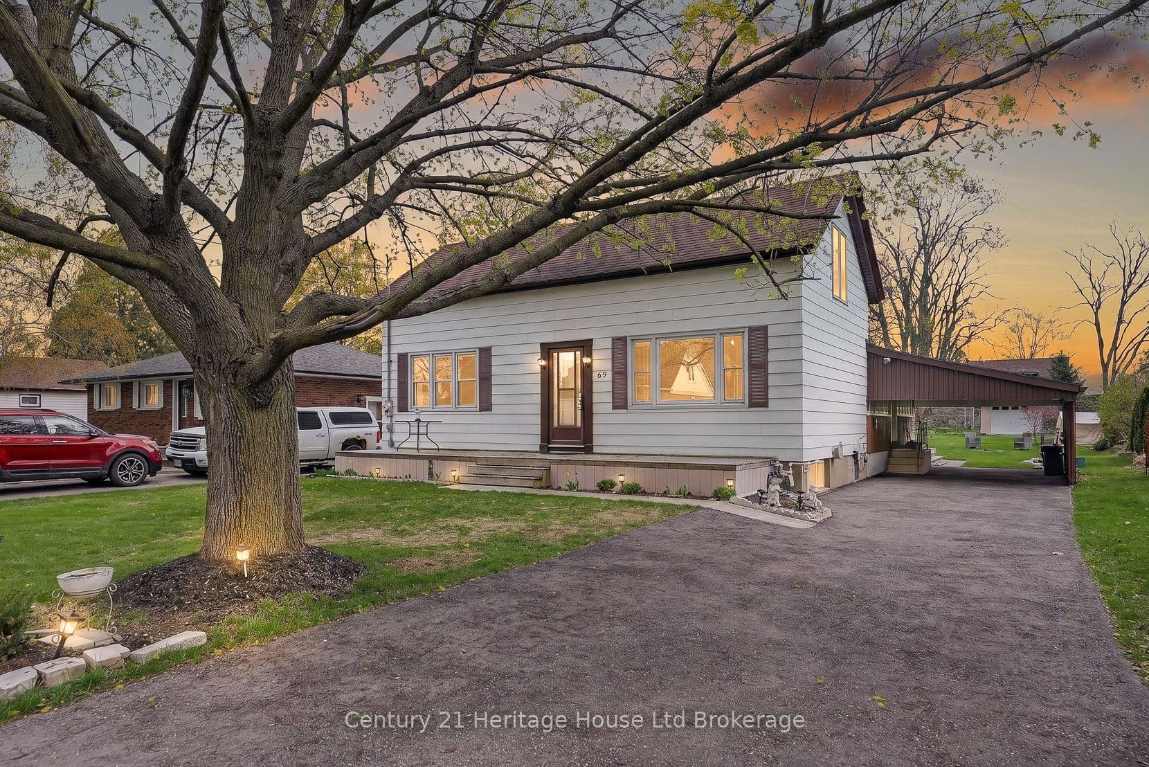 69 Bee Street, Woodstock, ON N4S 3Z2