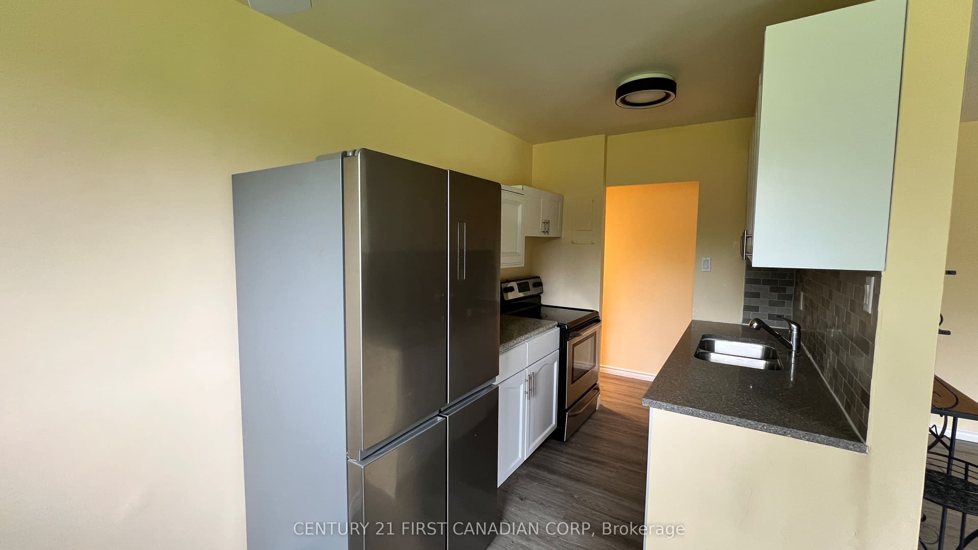 1830 DUMONT Street 207, London East, ON N5W 2S1