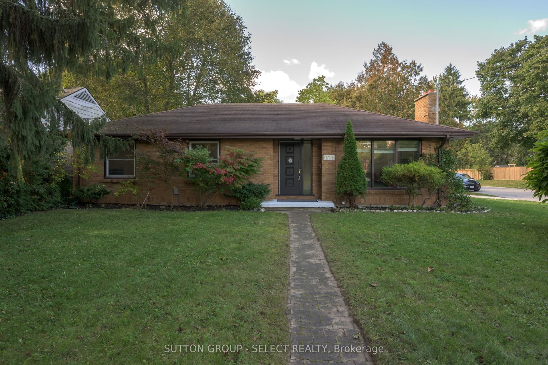 305 Stephen Street, London South, ON N6K 2N2