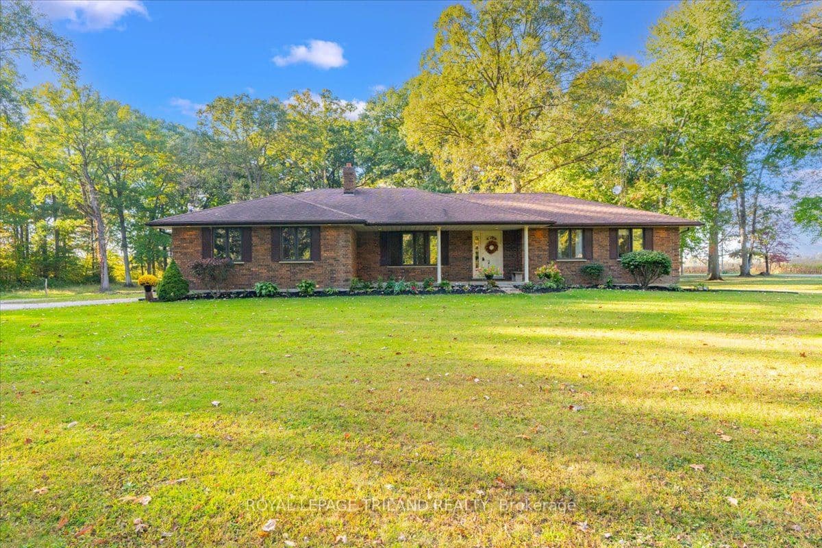 22775 Dogwood Road, Southwest Middlesex, ON N0L 1Z0
