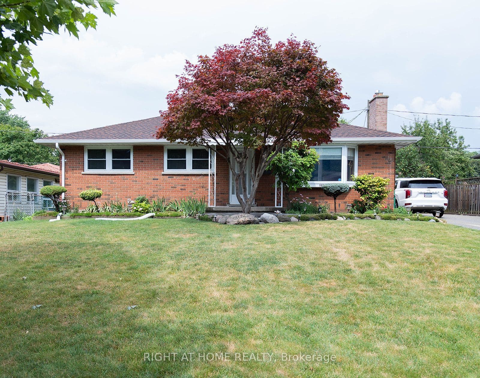 186 King Edward Avenue, London South, ON N5Z 3T7