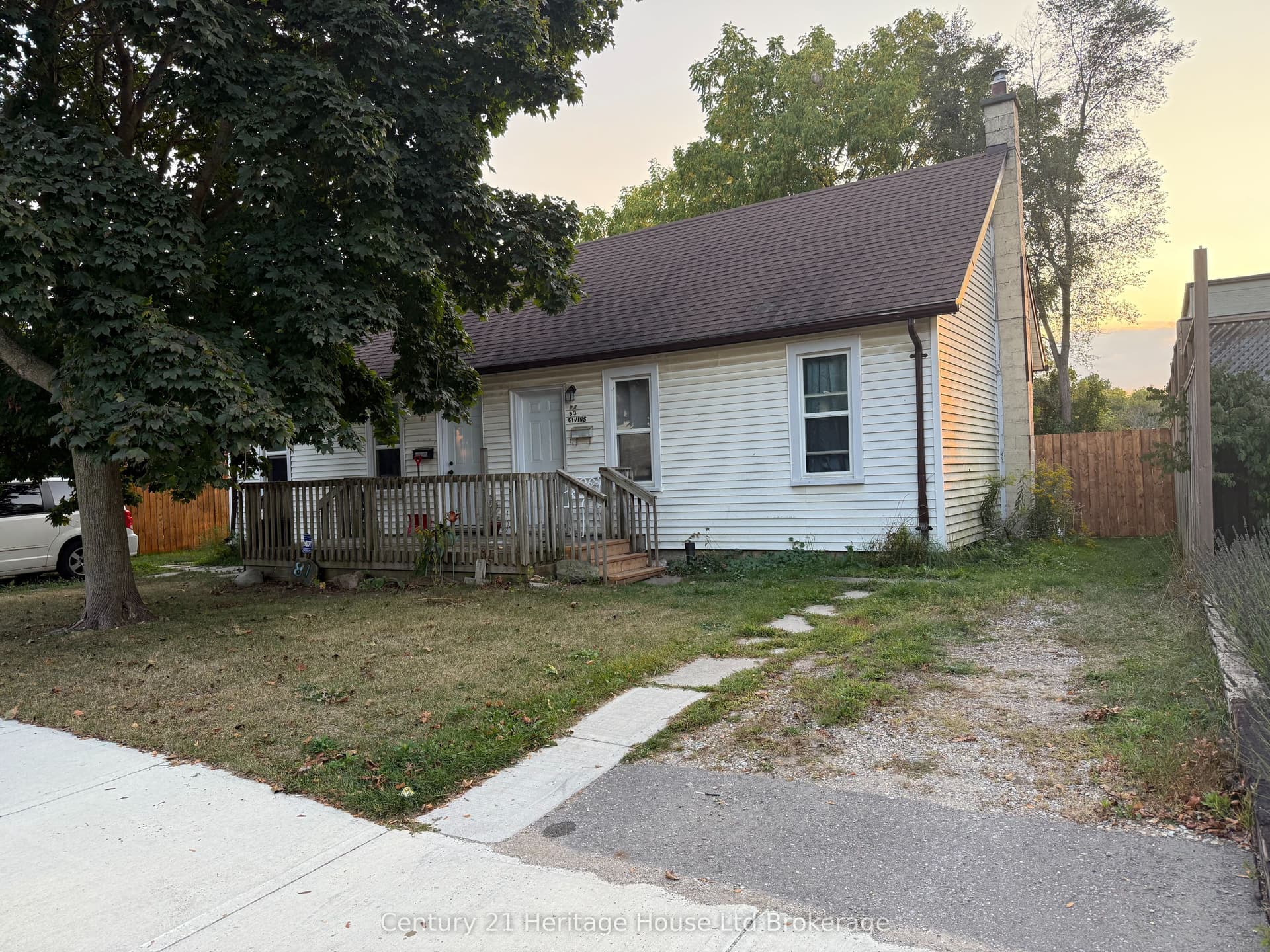 81 Givins Street, Woodstock, ON N4S 5Y8