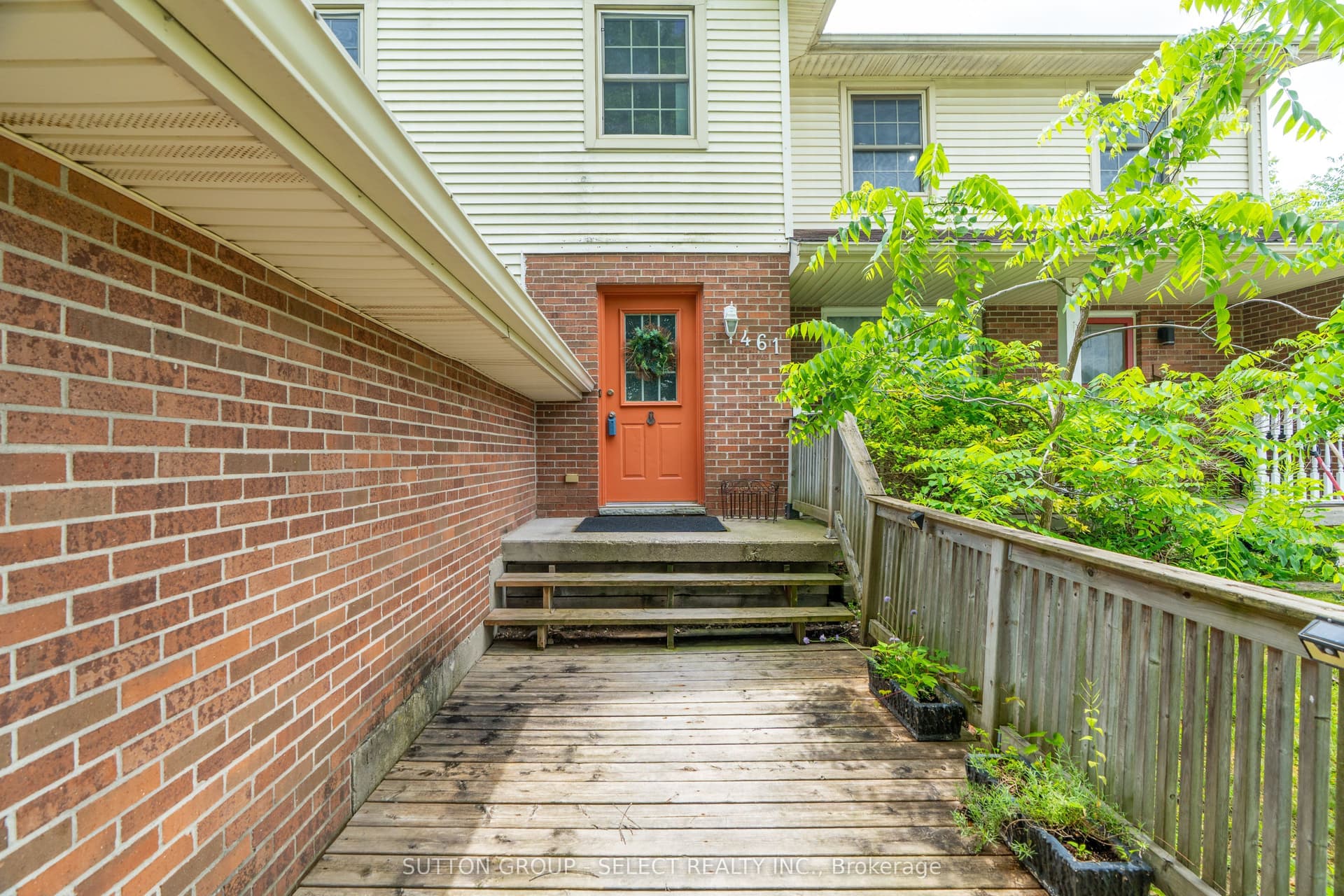 461 Cleveland Avenue, London South, ON N5Z 3C3