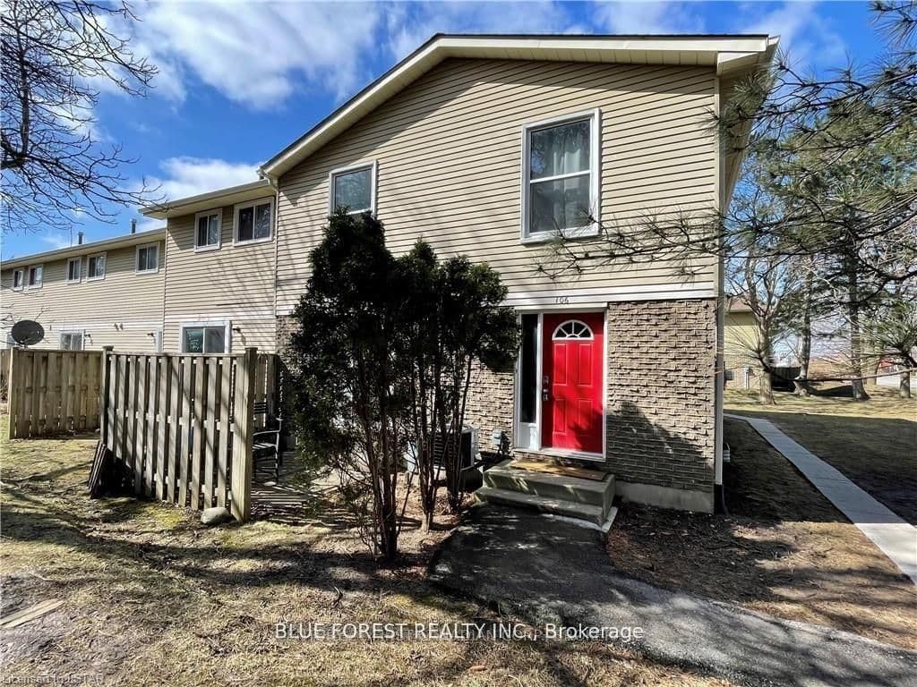 70 Fiddlers Green Road 106, London North, ON N6H 4R4