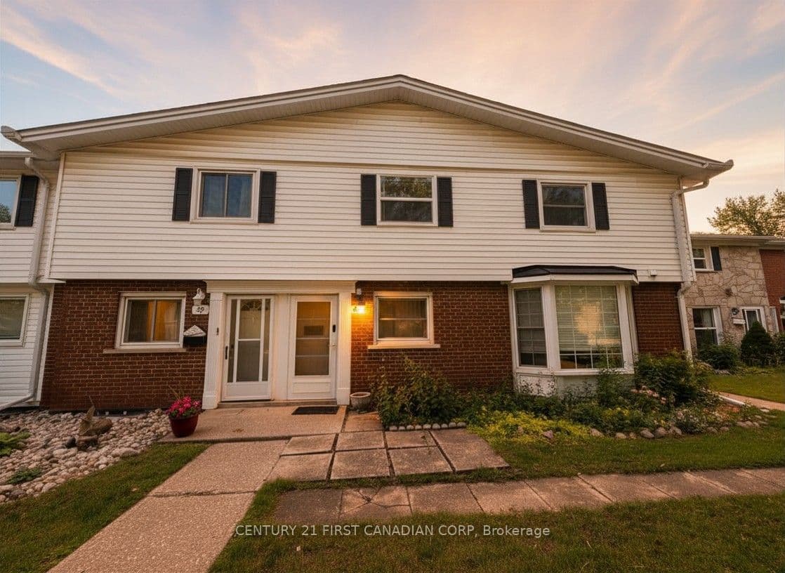 40 Arbour Glen Crescent, London East, ON N5Y 1Z9
