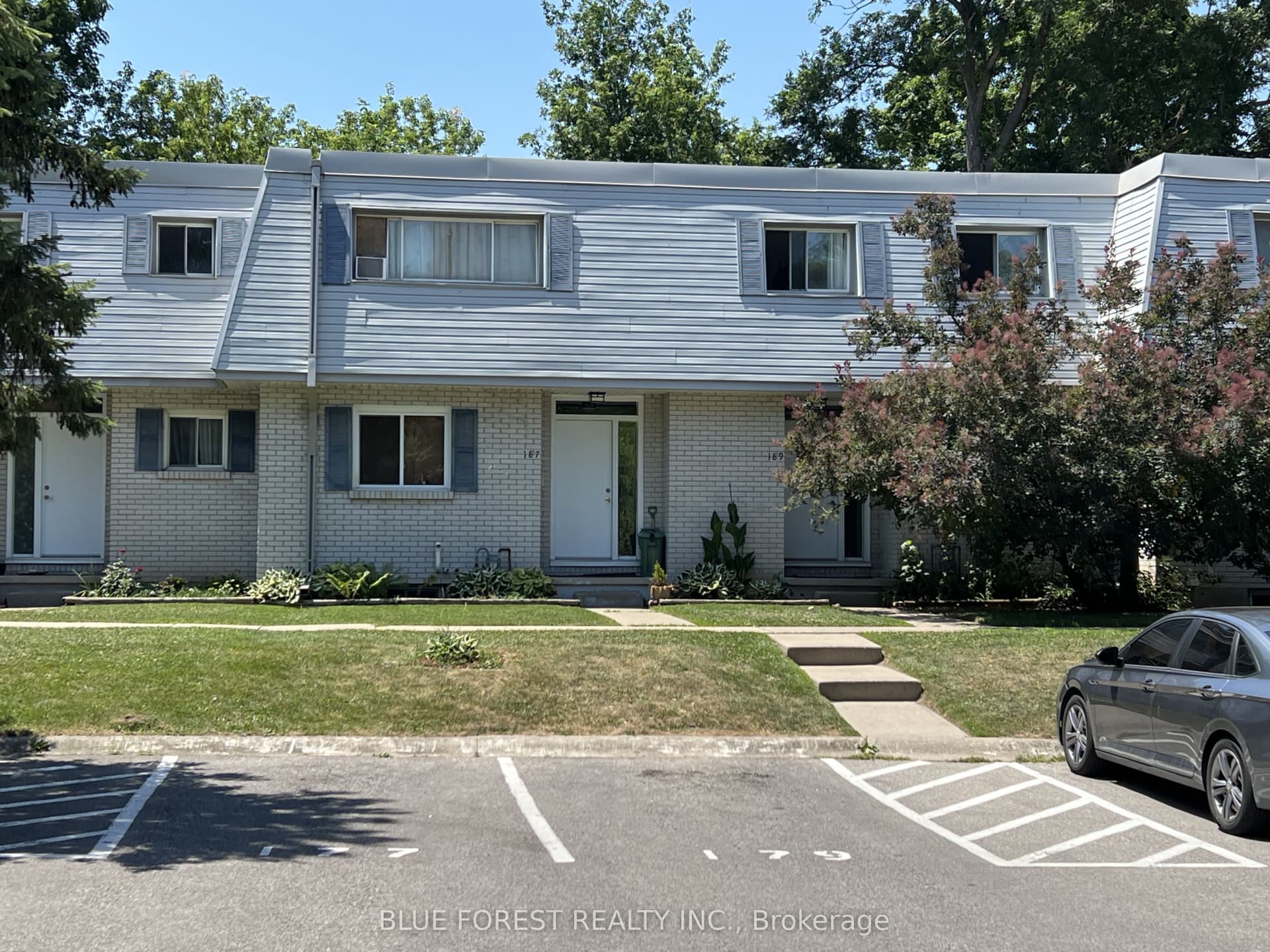 187 Boullee Street, London East, ON N5Y 1T9