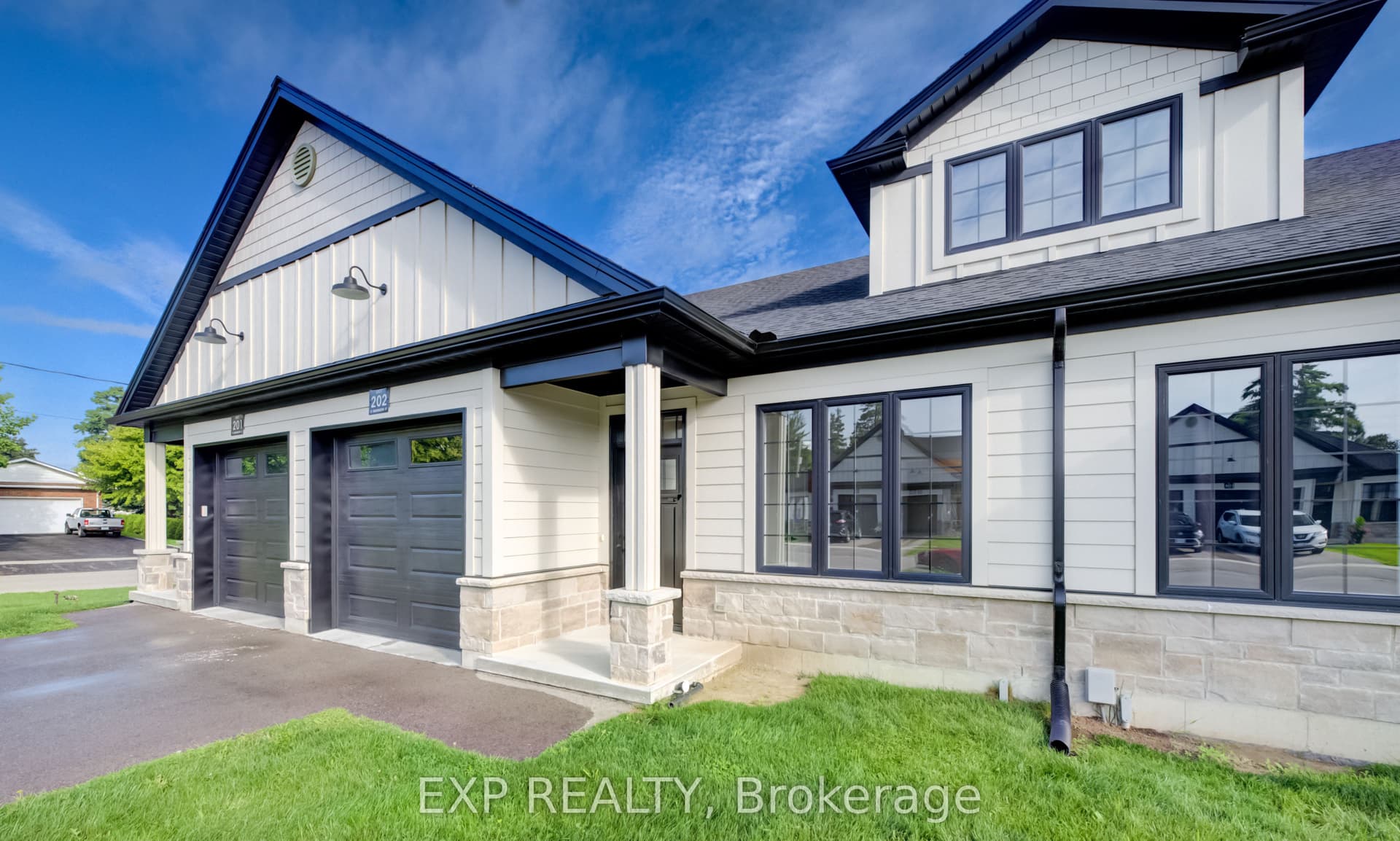 12 Washington Street 202, Norwich, ON N0J 1P0