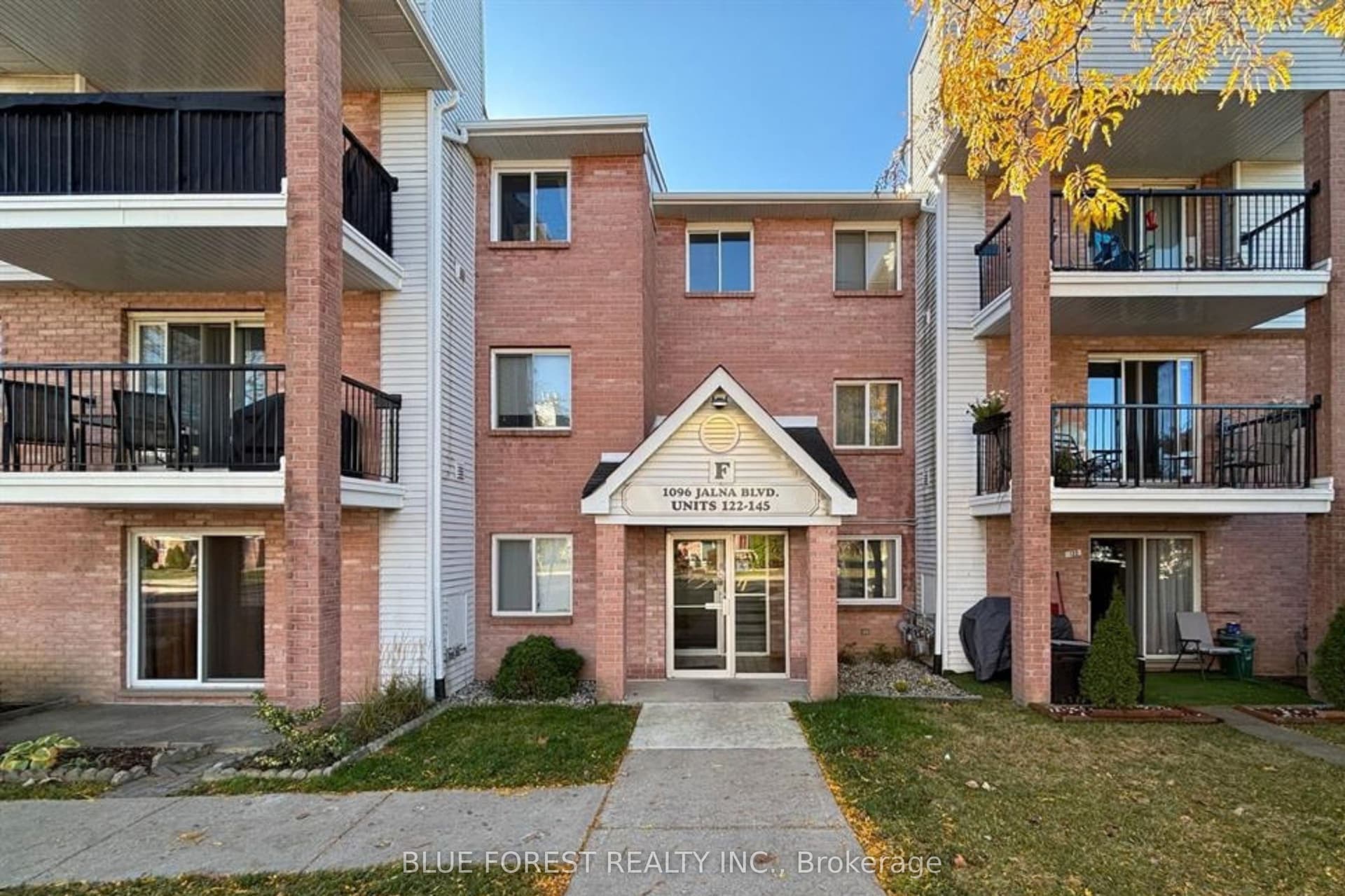 1096 Jalna Boulevard 141, London South, ON N6E 3B8