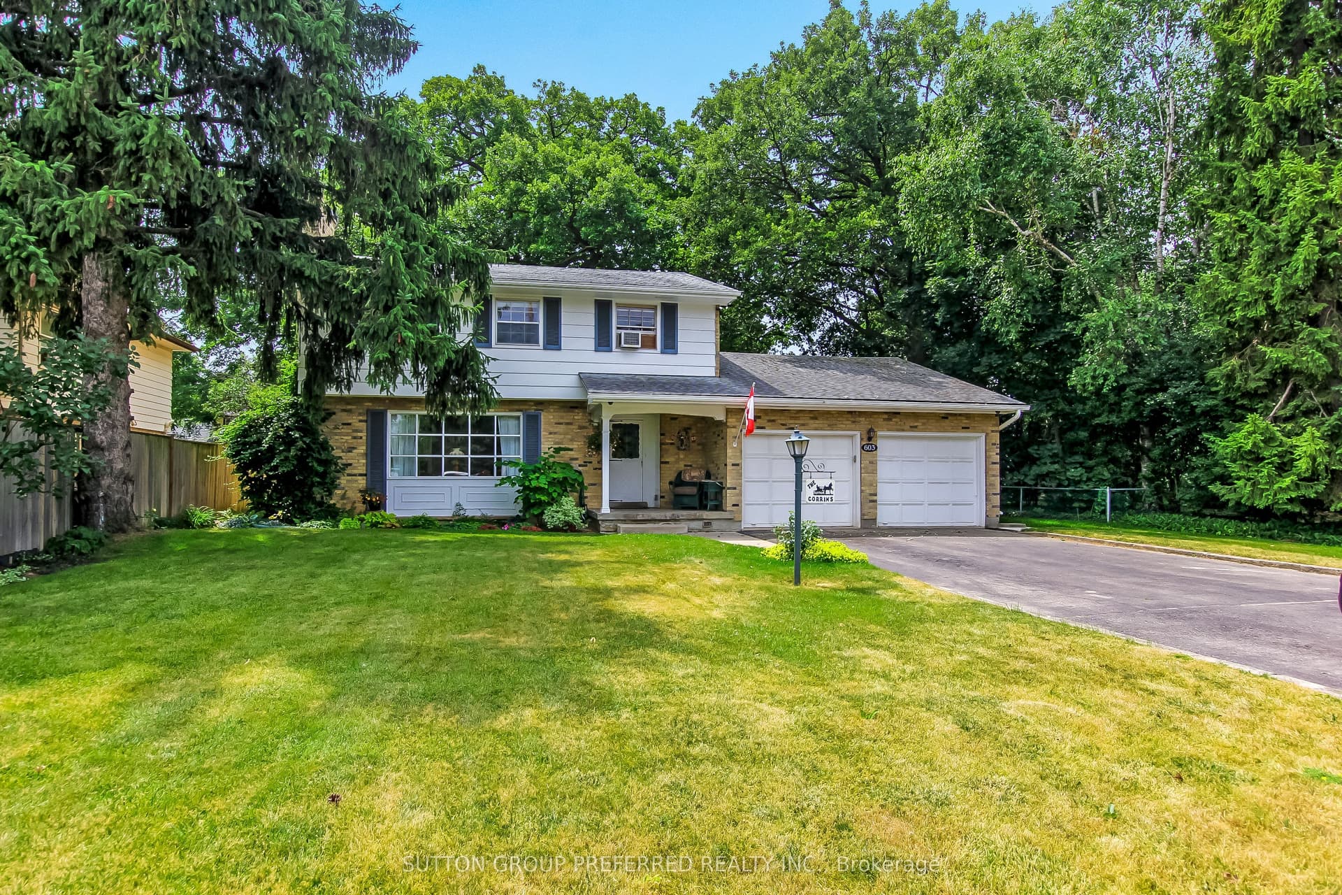 603 Commissioners Road E, London South, ON N6C 2T9