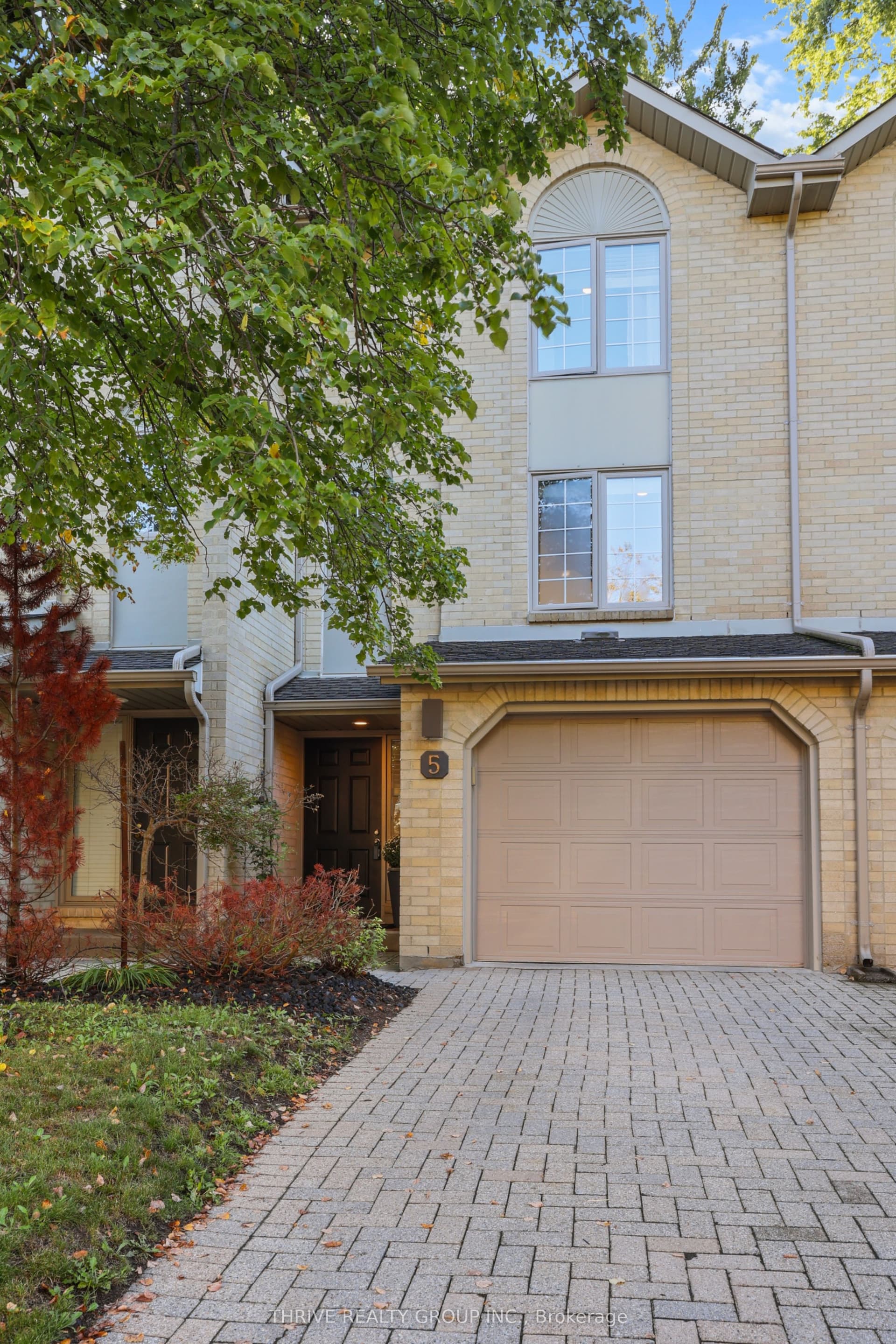 1399 Commissioners Road W 5, London South, ON N6K 4G9